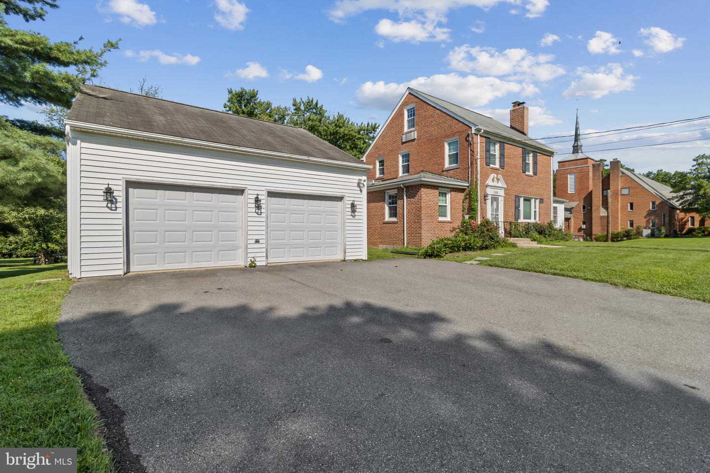 15118 LIBERTY GROVE DR
