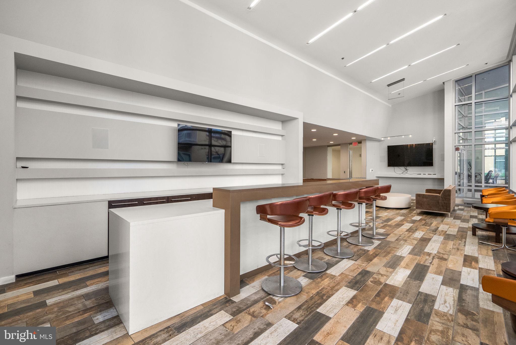 6506 America BOULEVARD Unit: 703