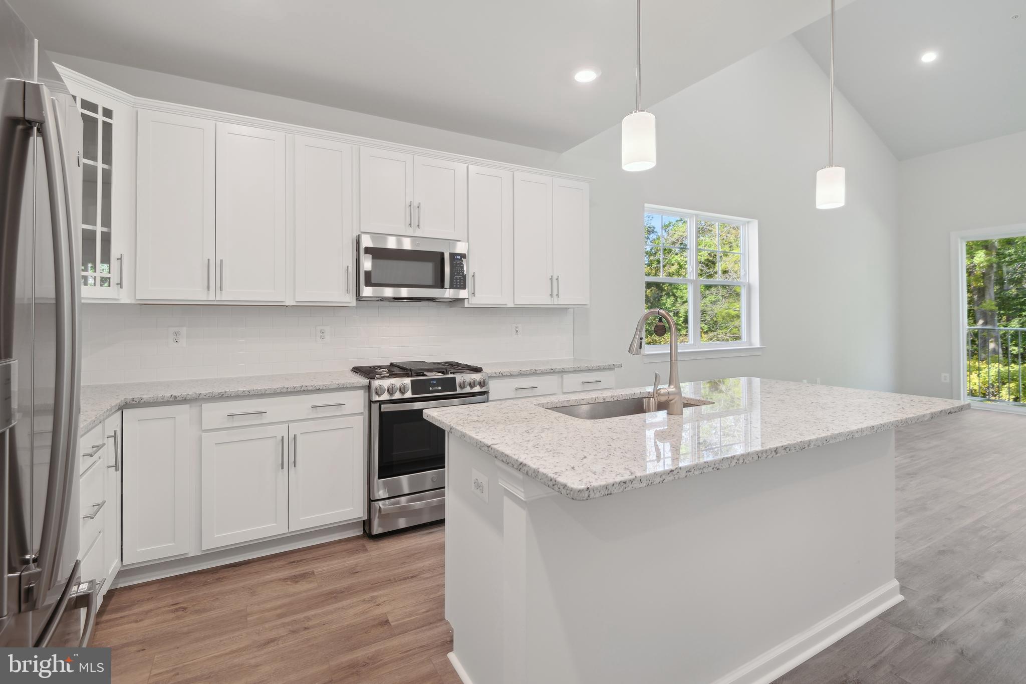 12140 American Chestnut ROAD