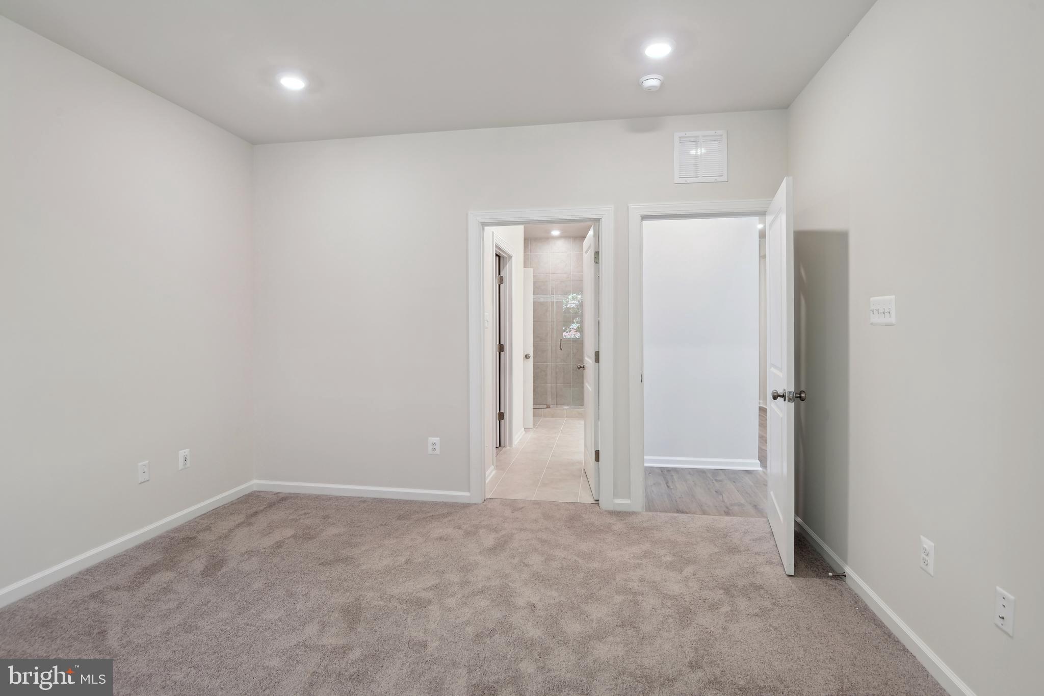 12140 American Chestnut ROAD