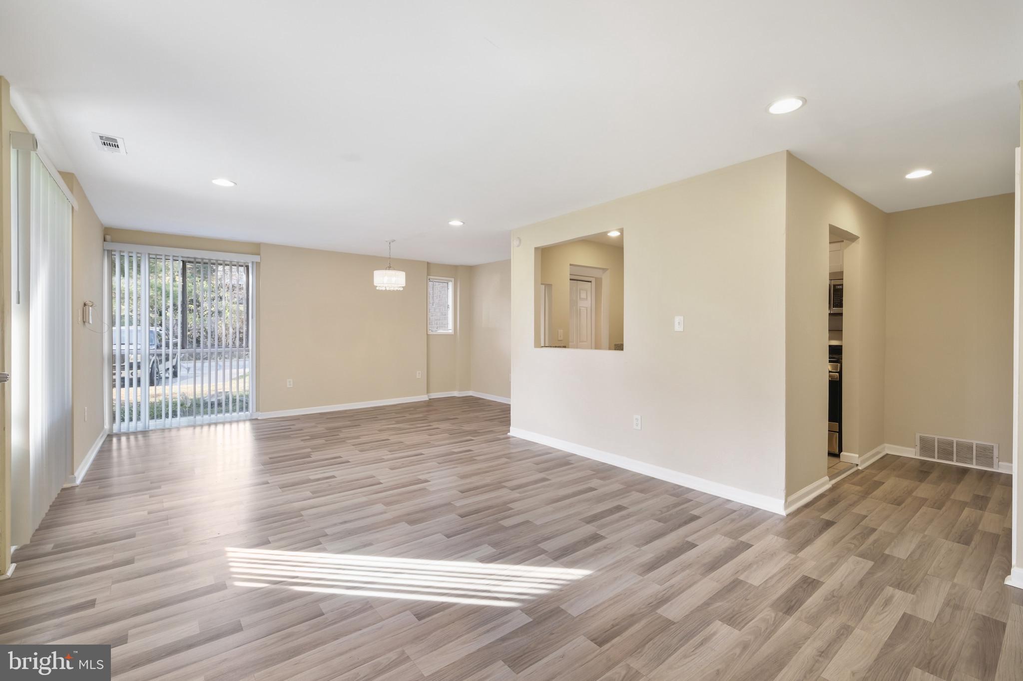 523 Wilson Bridge DRIVE