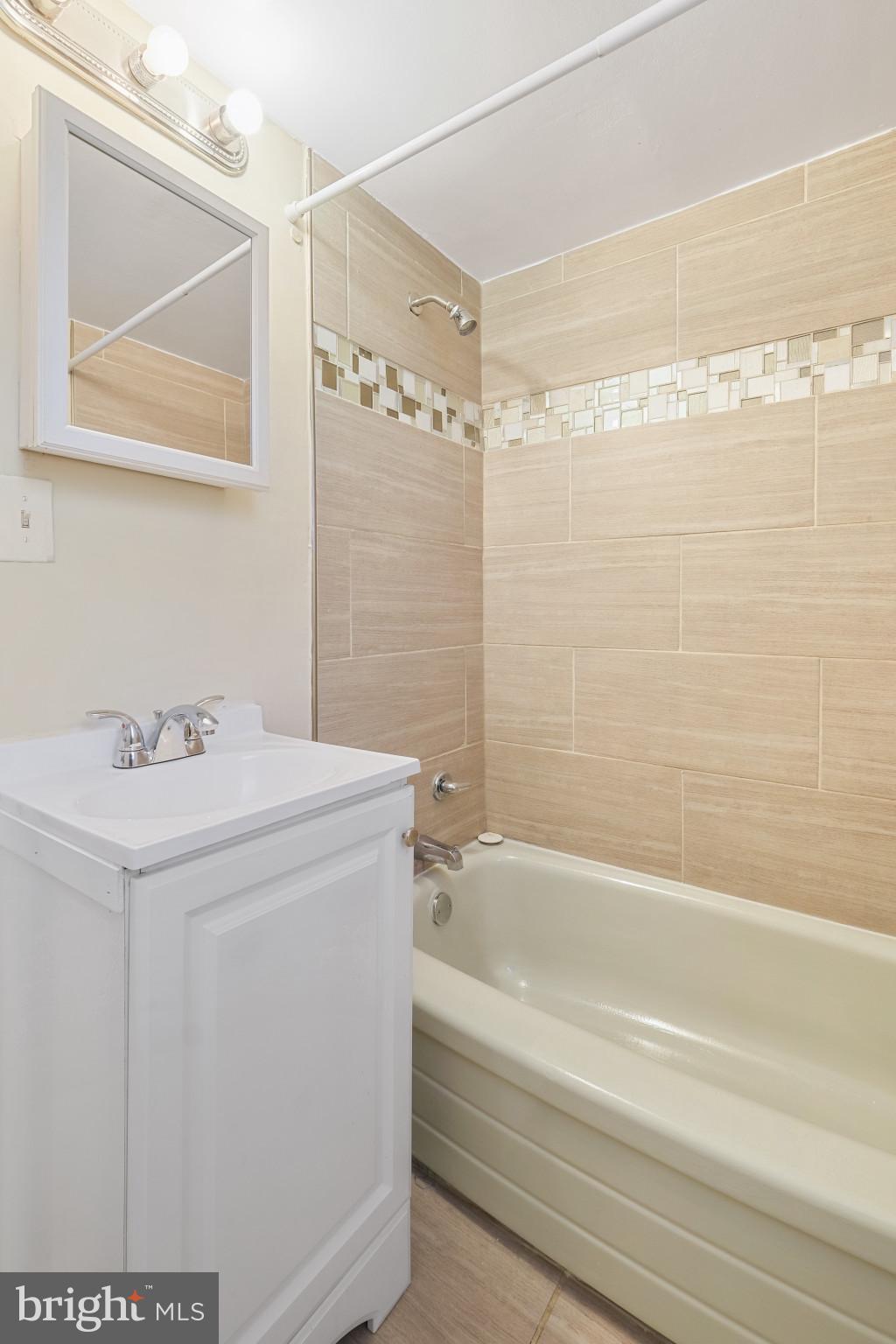 523 Wilson Bridge DRIVE