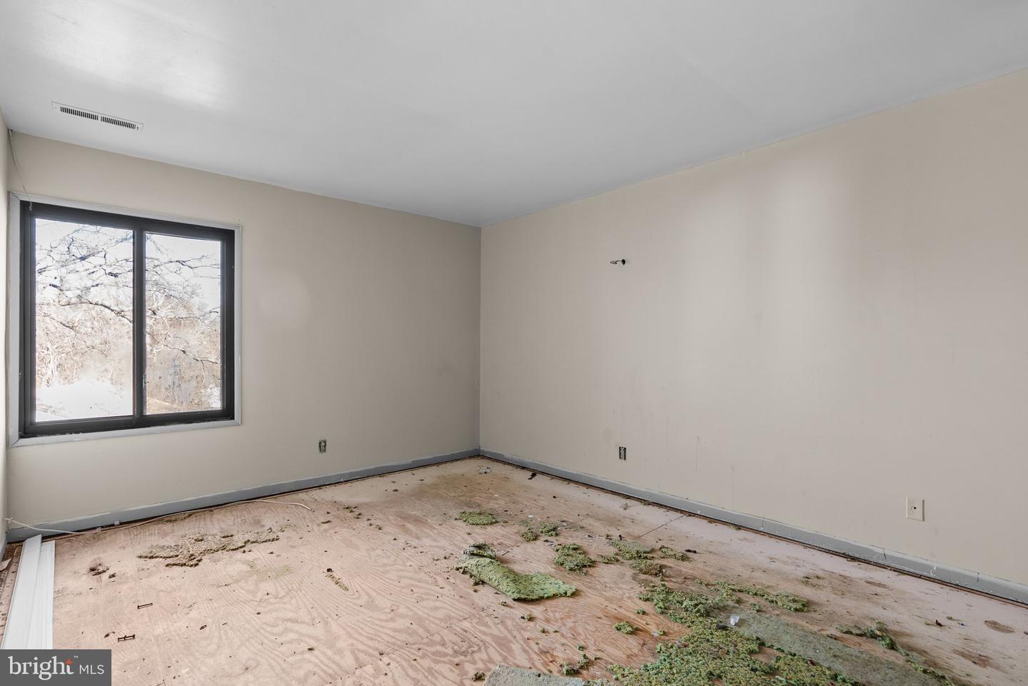 10115 Prince PLACE