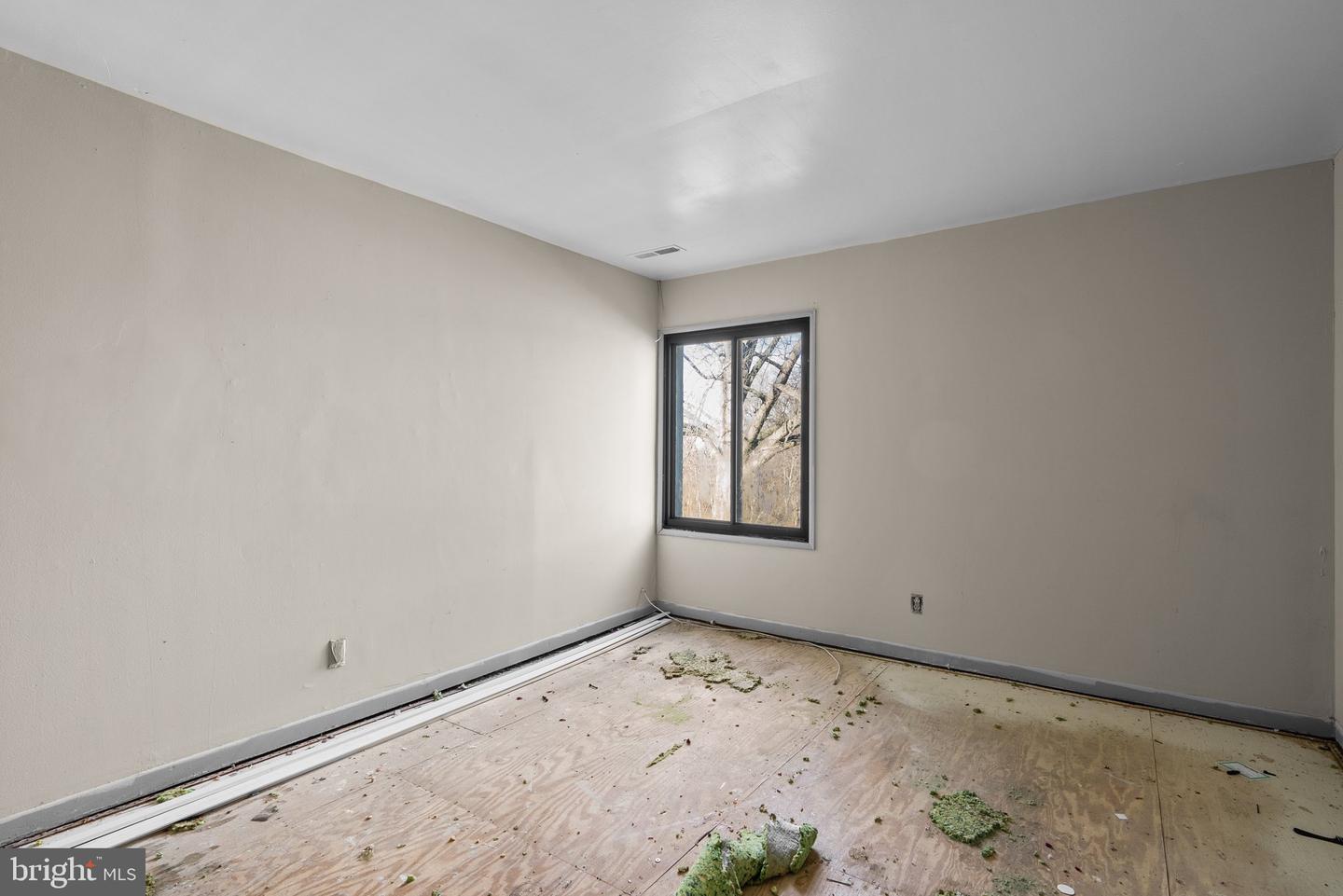 10115 Prince PLACE