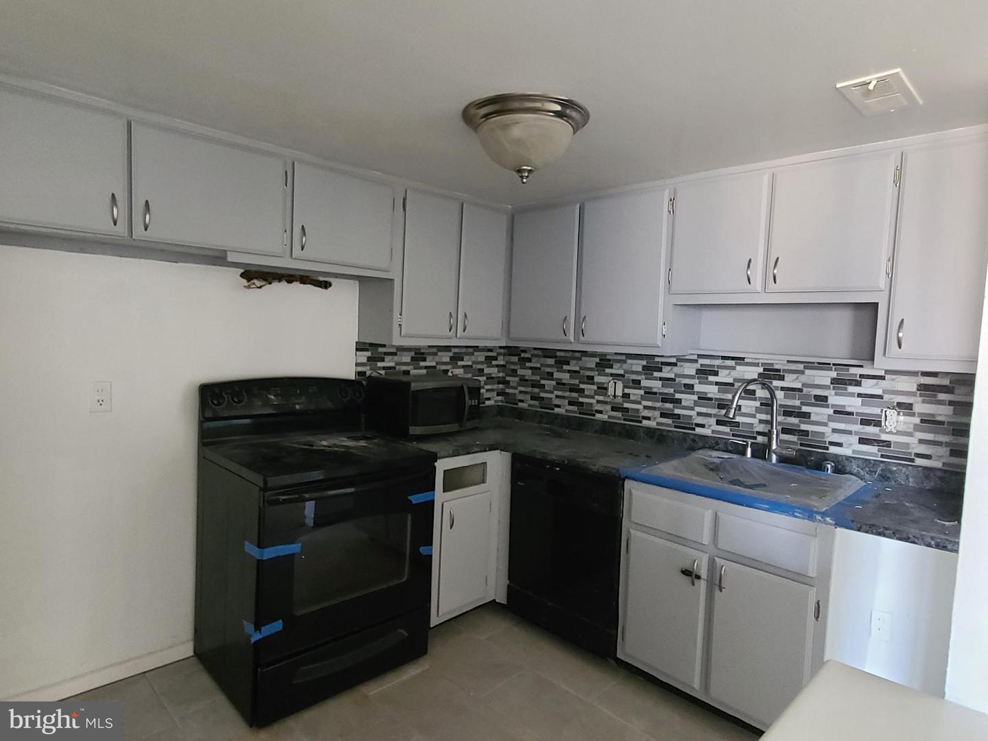 10115 Prince PLACE