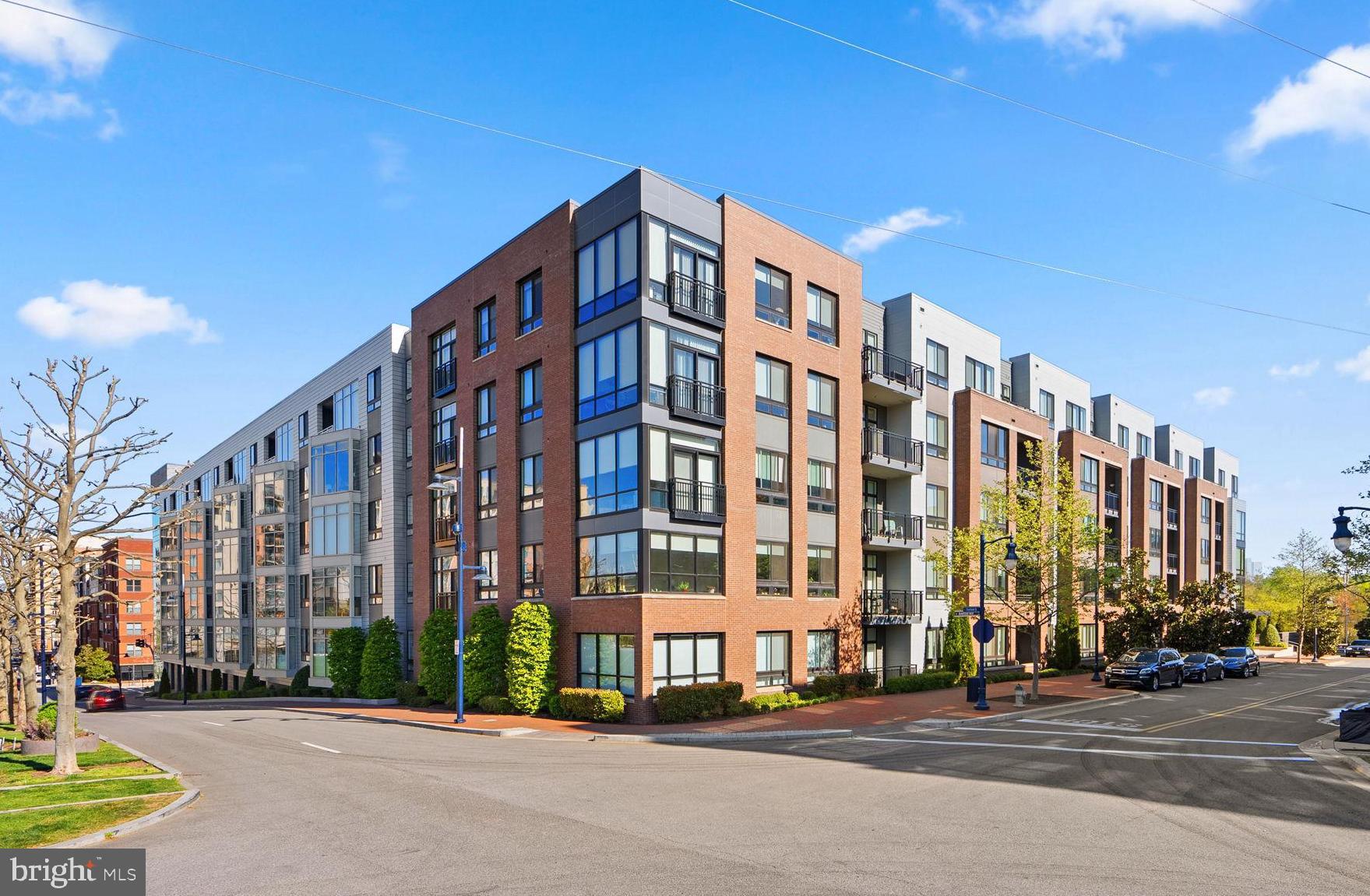 145 Riverhaven Dr Unit: 522