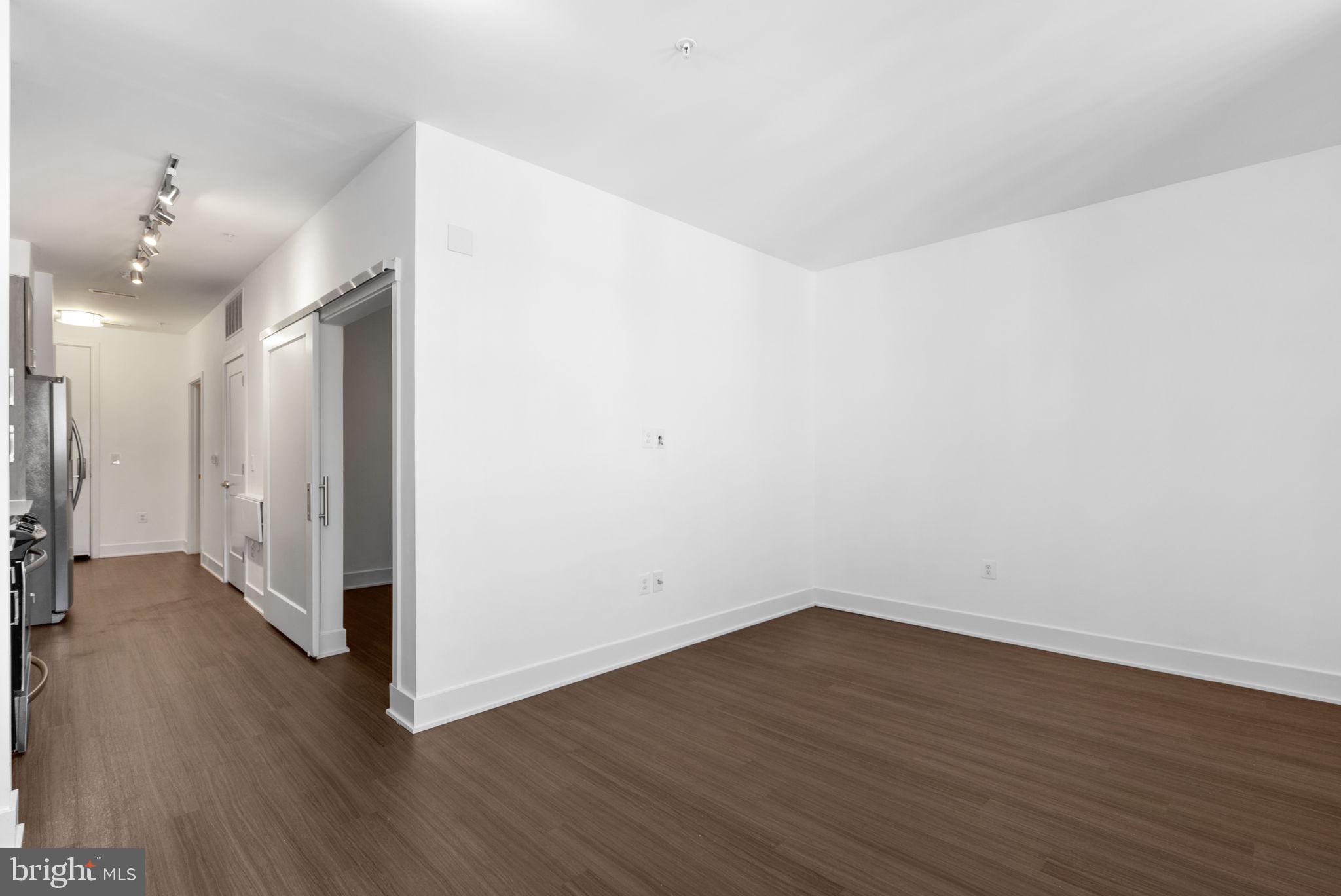 145 Riverhaven Dr Unit: 522