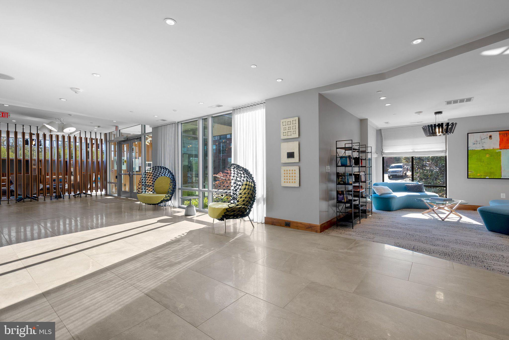 145 Riverhaven Dr Unit: 522