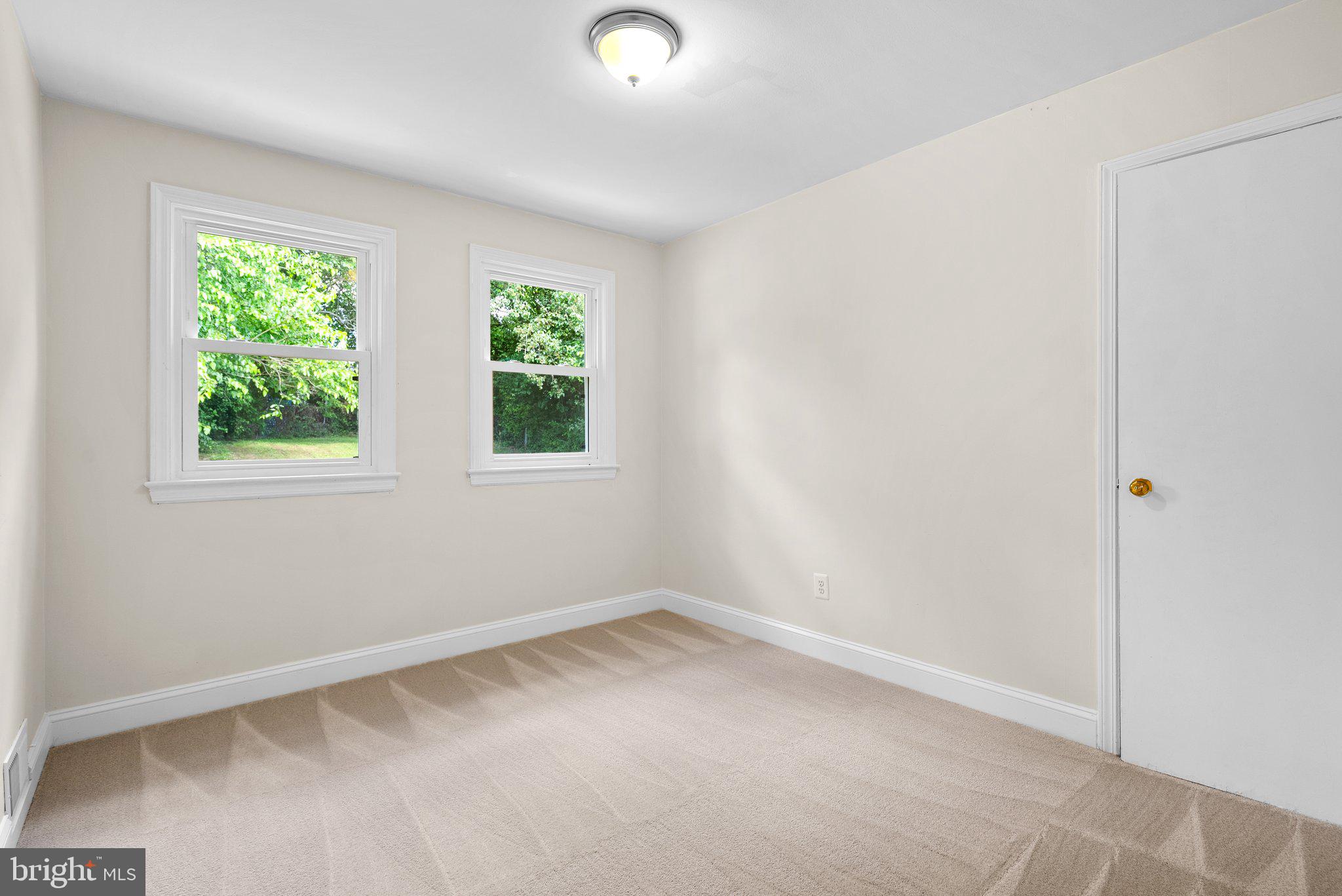 9809 Narragansett Pkwy