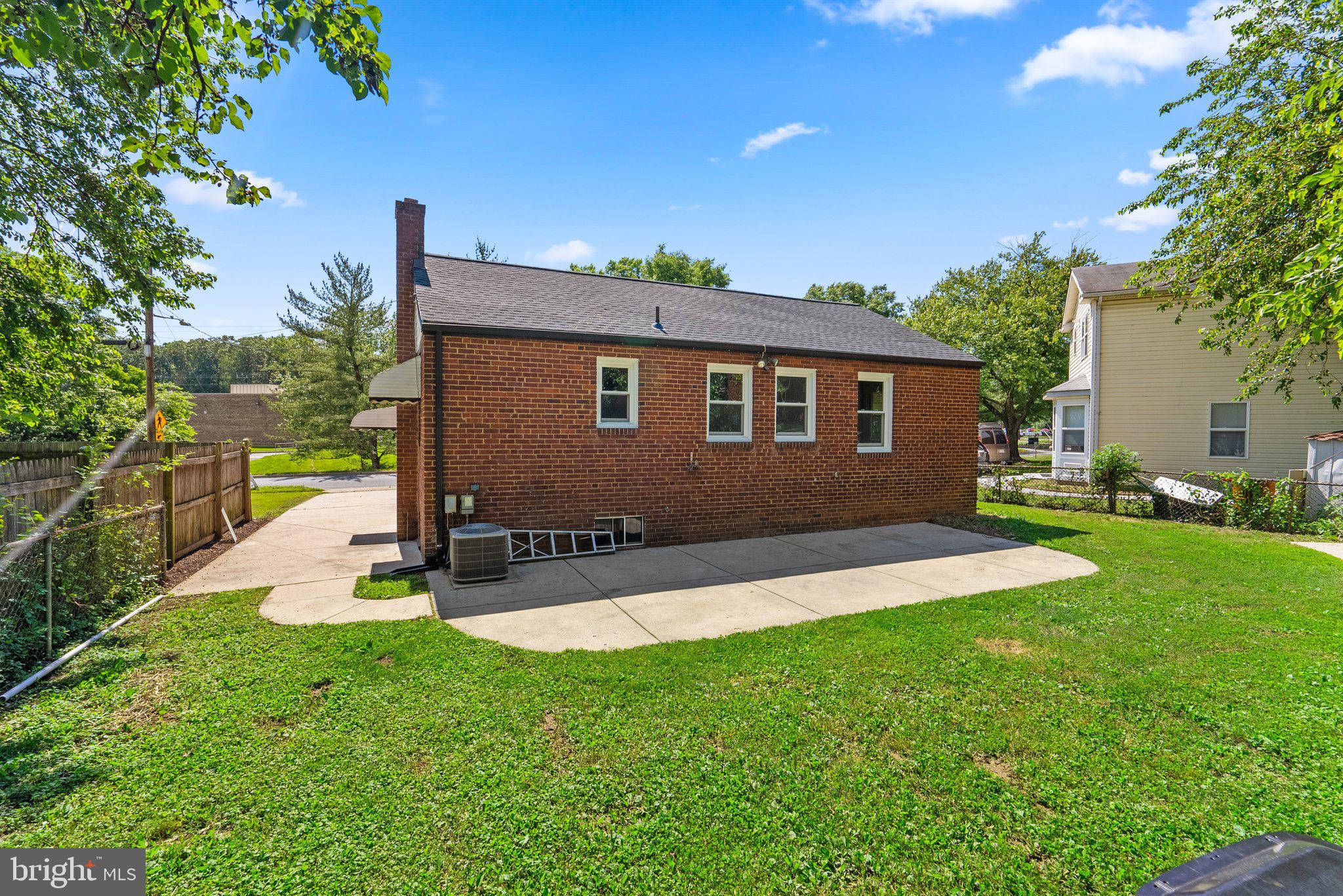 9809 Narragansett Pkwy