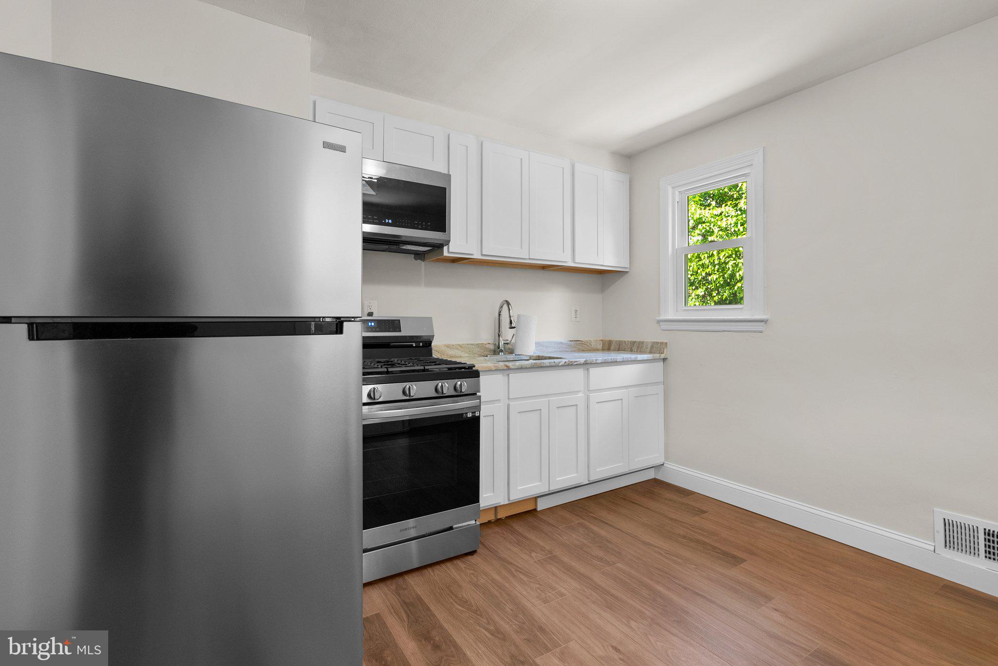 9809 Narragansett Pkwy