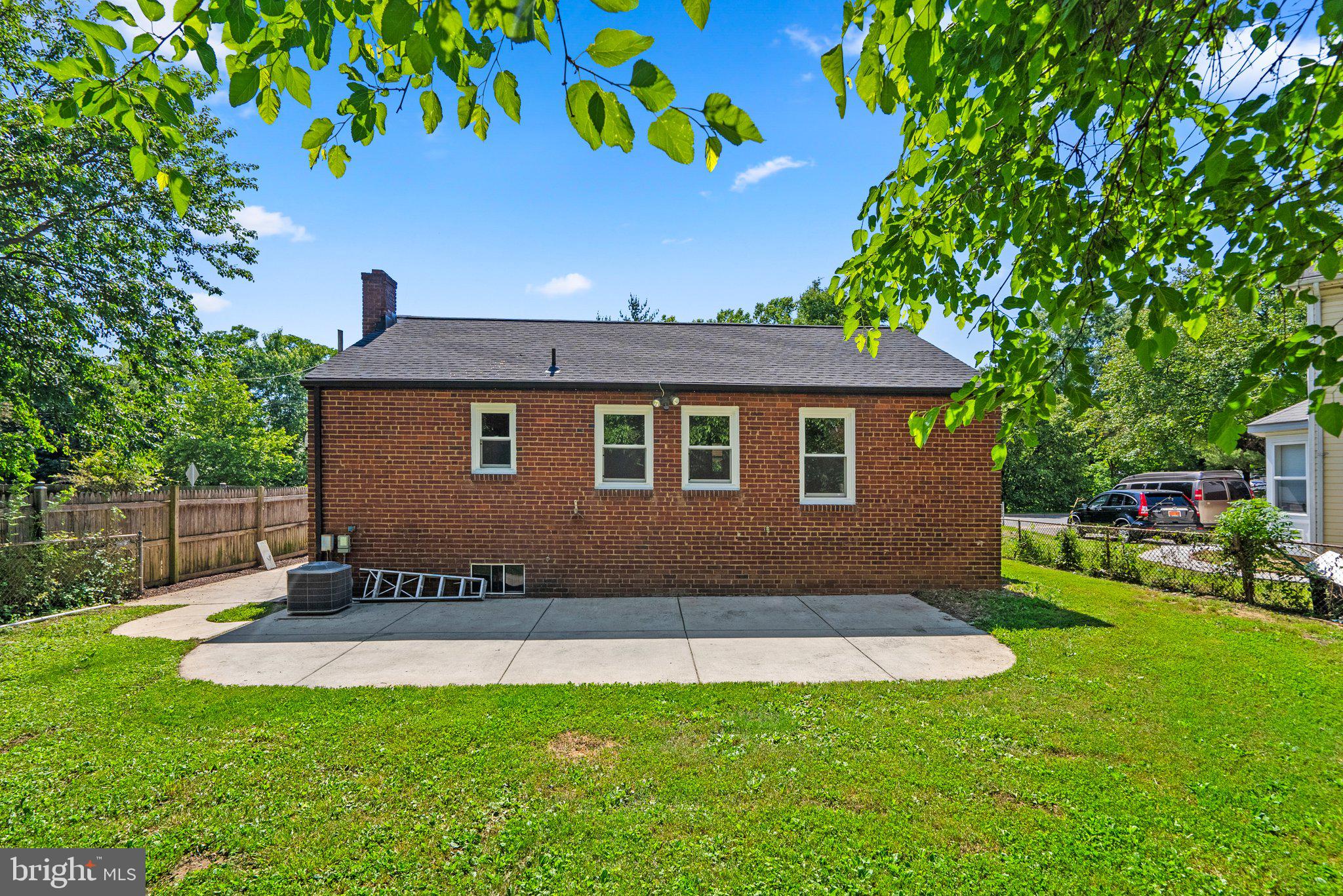 9809 Narragansett Pkwy