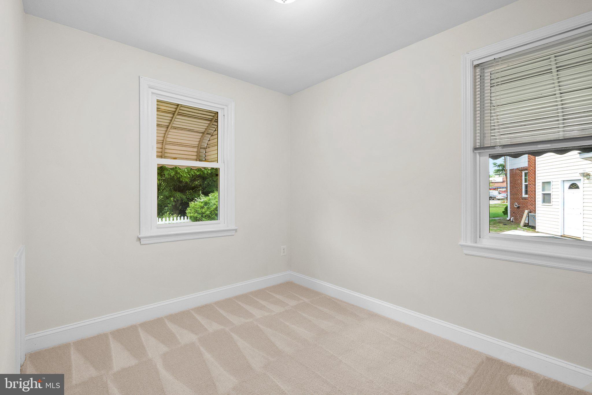 9809 Narragansett Pkwy