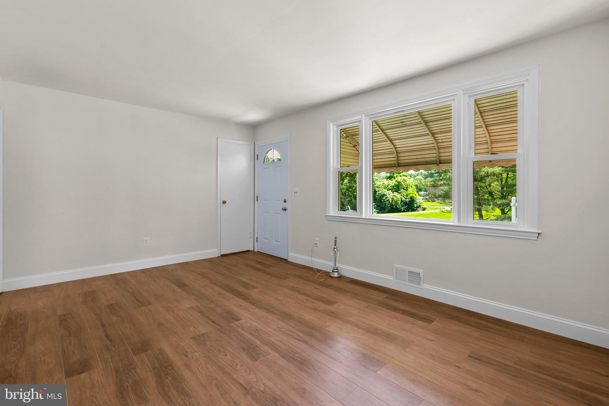 9809 Narragansett Pkwy