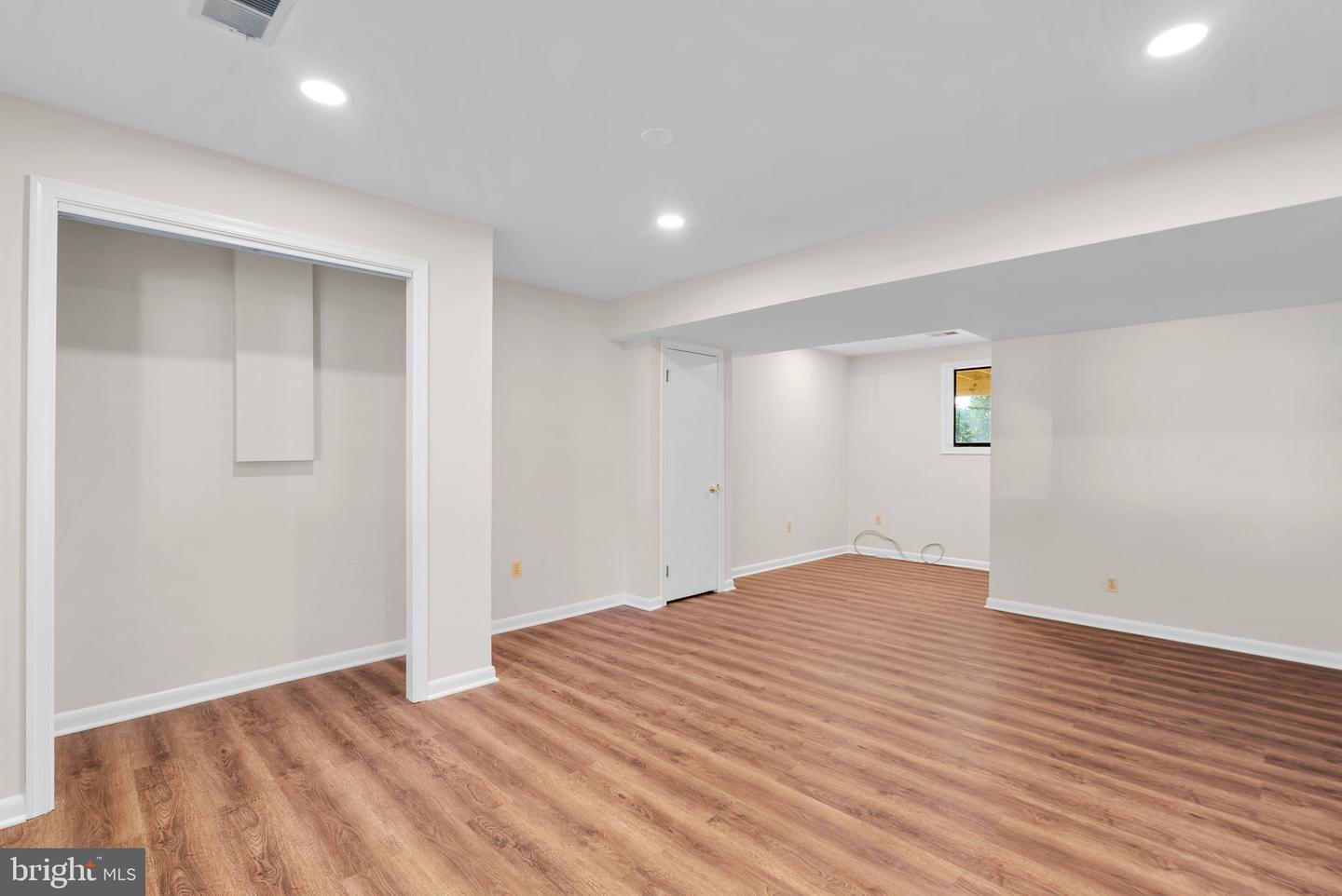 5333 Brewer Rd