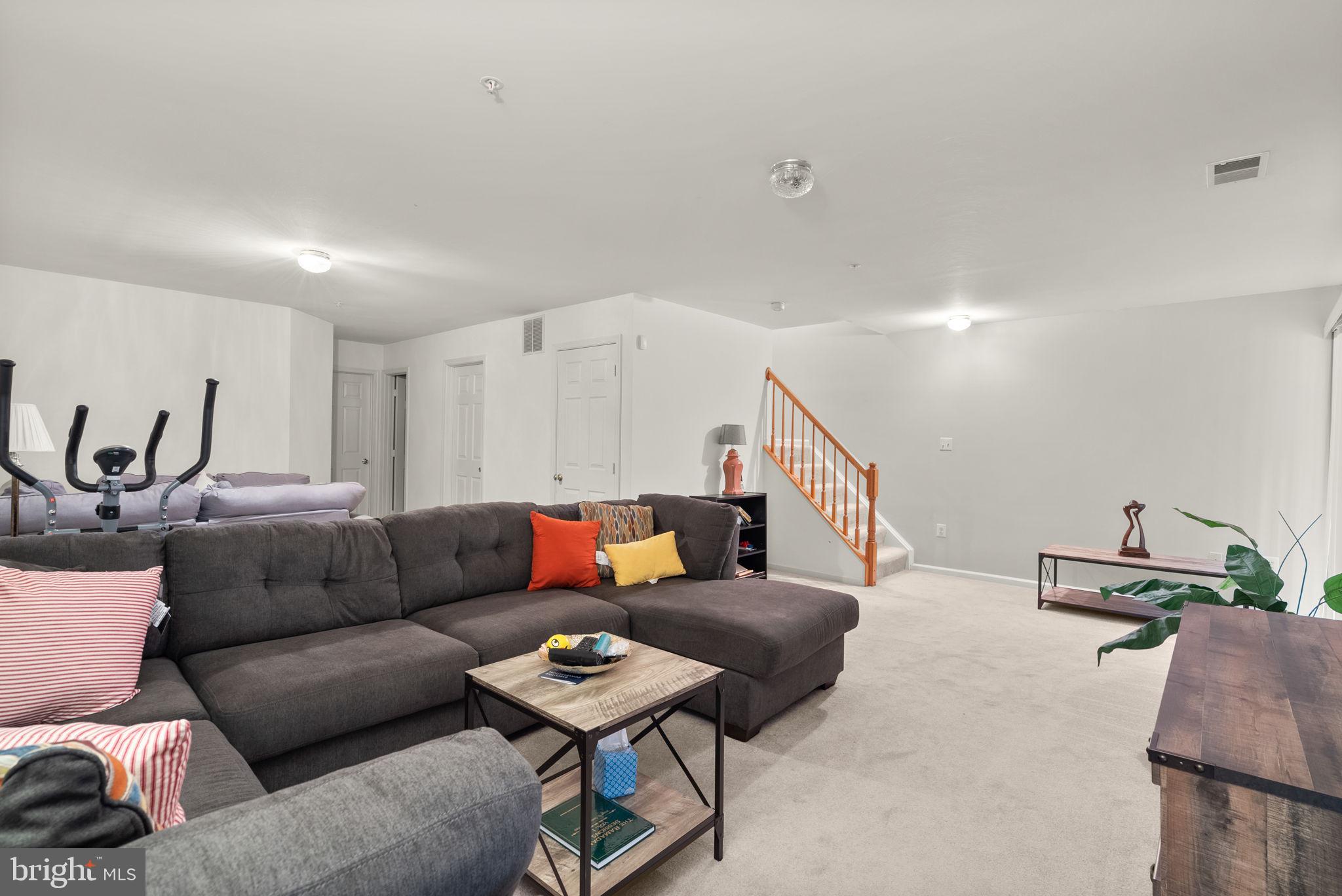 12119 QUILT PATCH LN