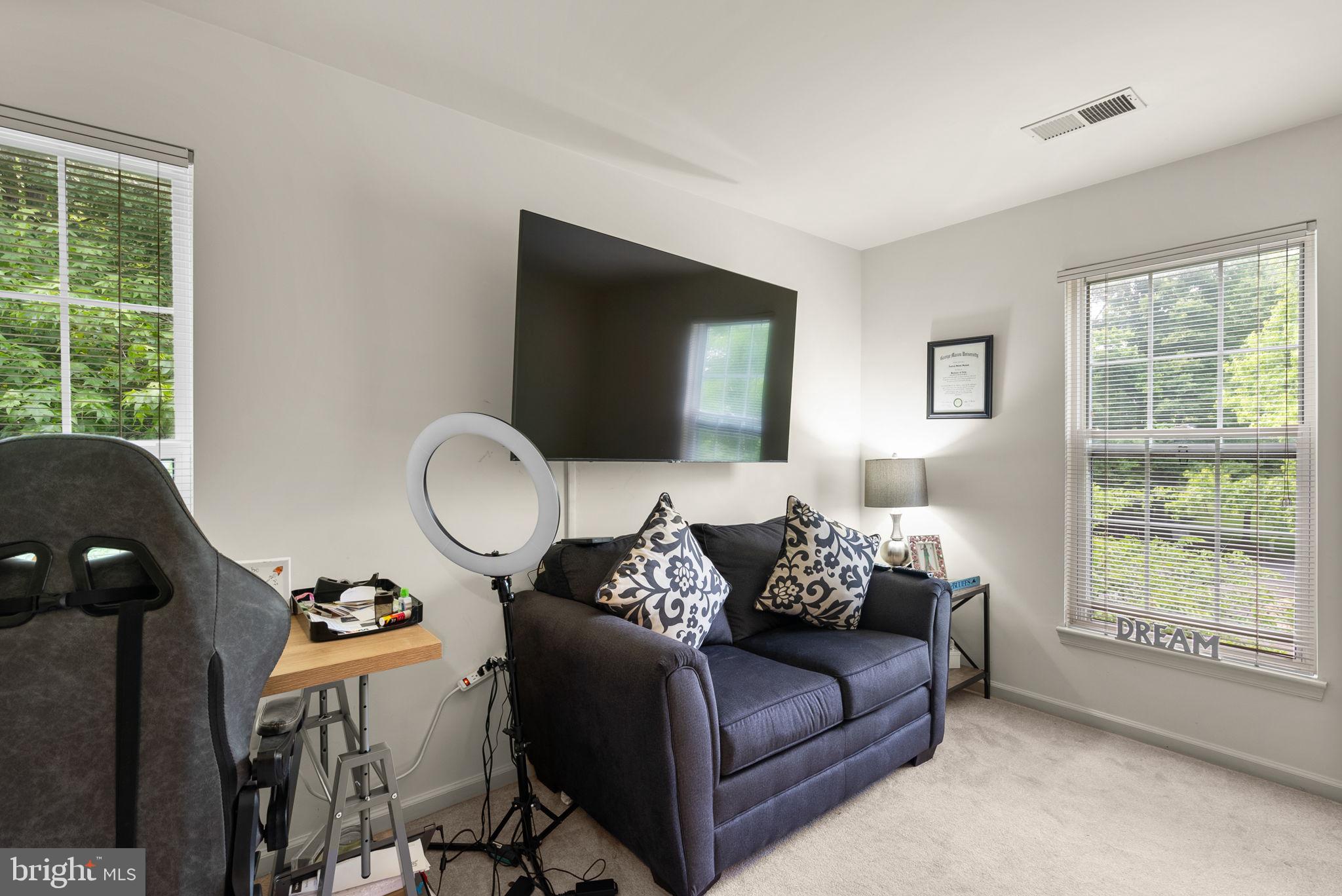 12119 QUILT PATCH LN