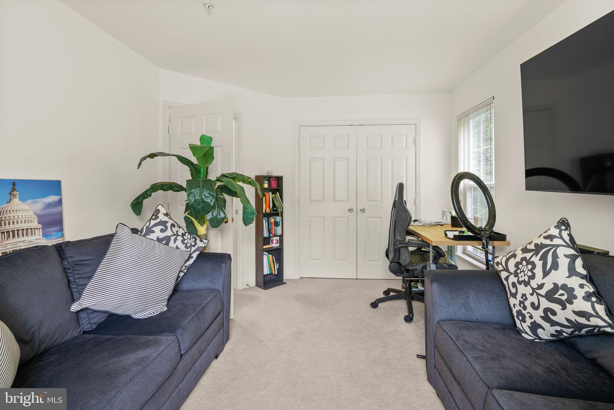 12119 QUILT PATCH LN