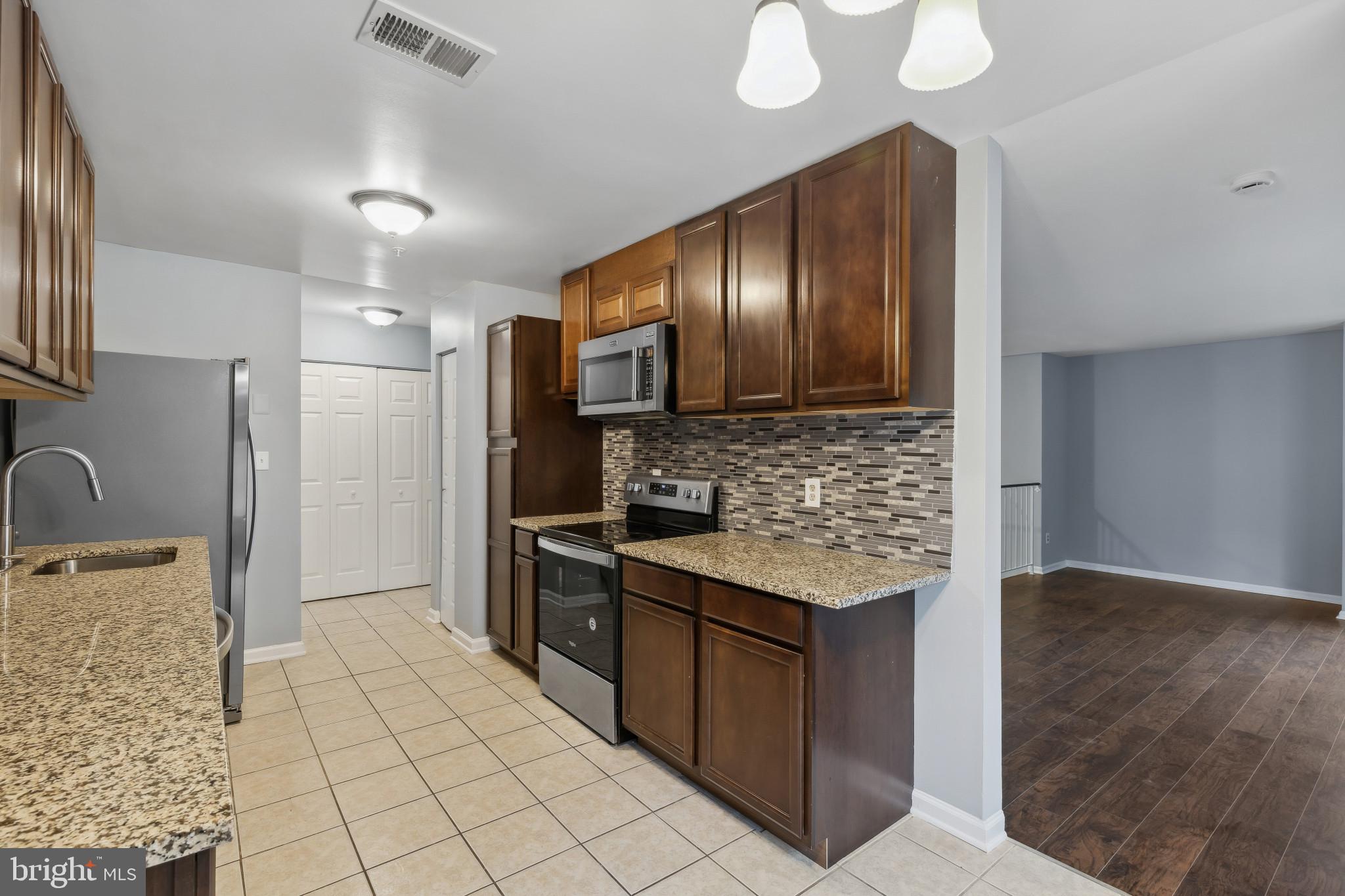 4843 BROOKSTONE TER #21