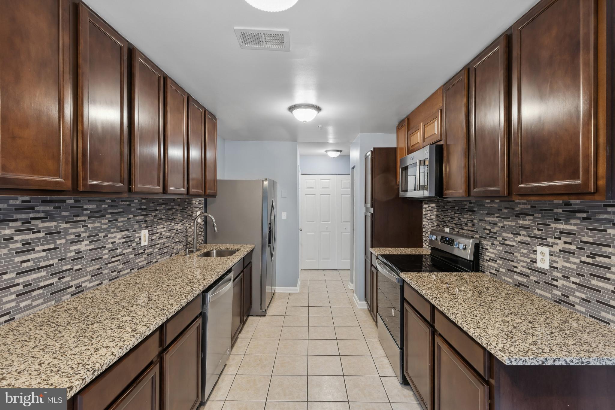 4843 BROOKSTONE TER #21