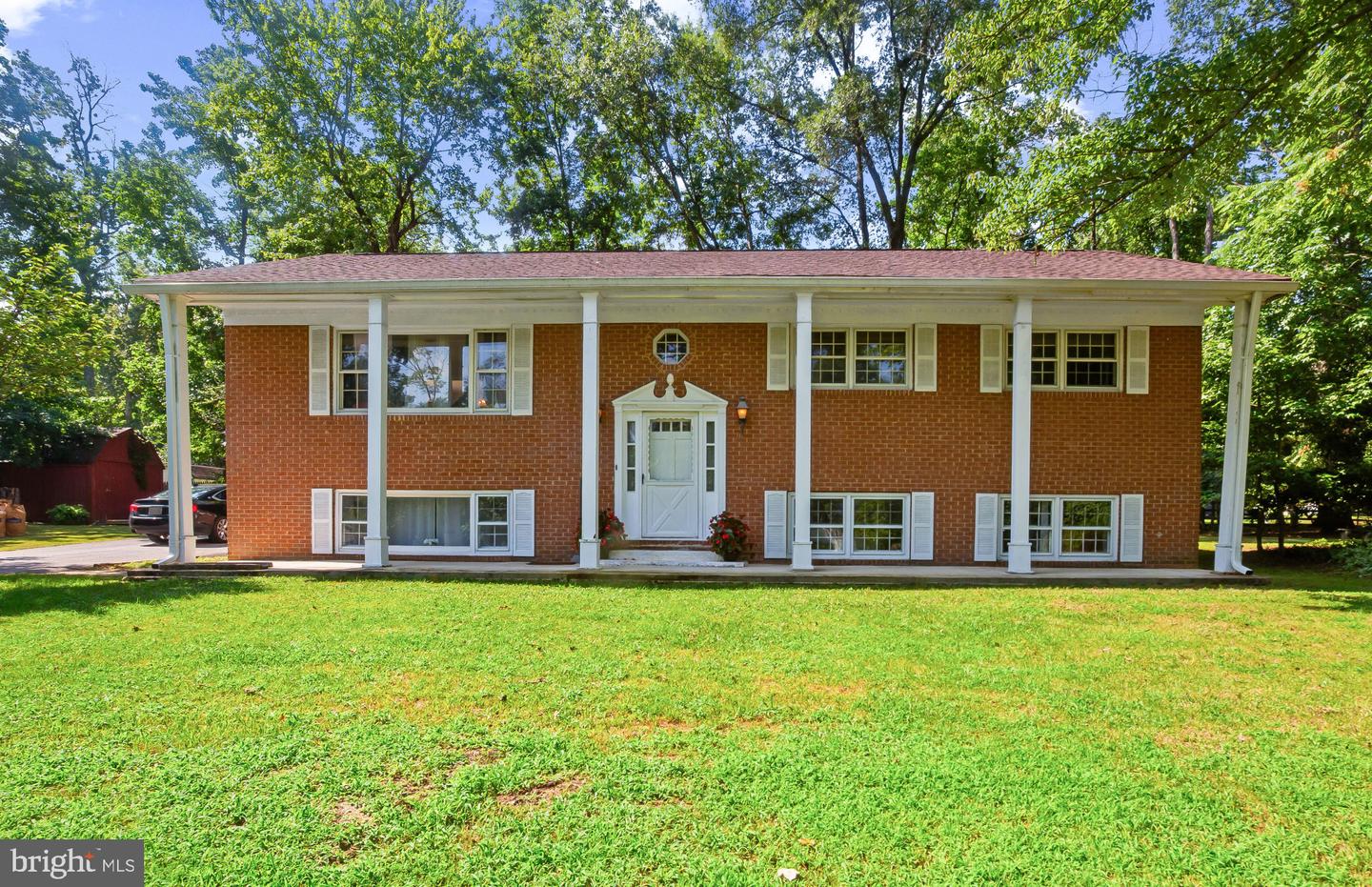 701 Kelly Rd