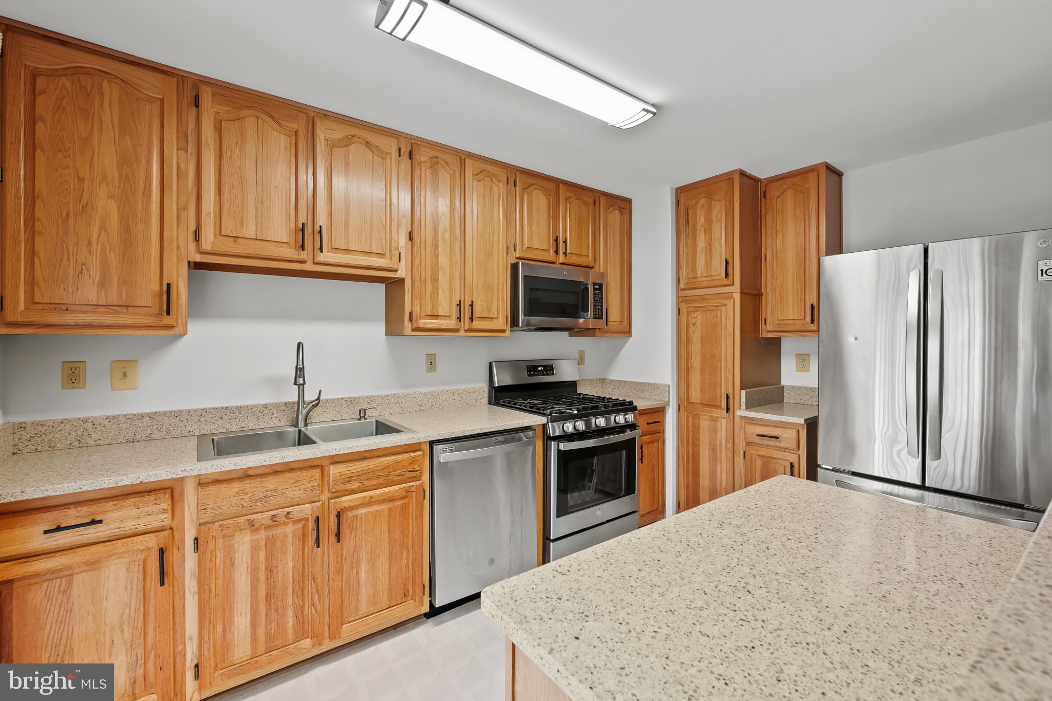 7936 VANITY FAIR DRIVE