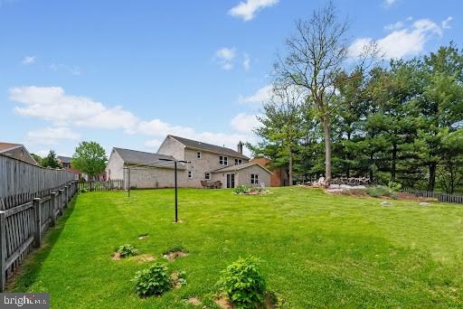 10 CARRIAGE HILL DRIVE