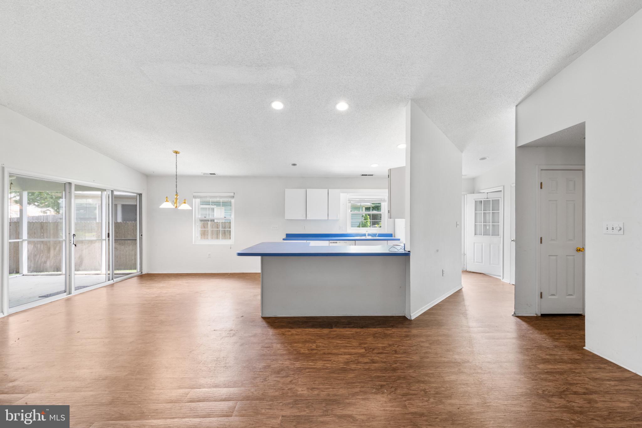 9821 KEYSER POINT ROAD Unit: 8D1