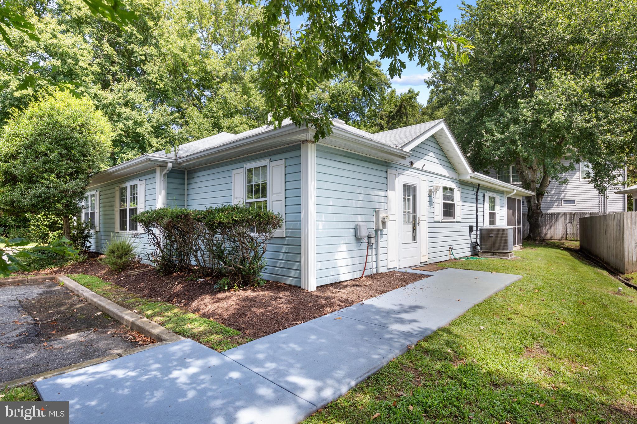 9821 KEYSER POINT ROAD Unit: 8D1