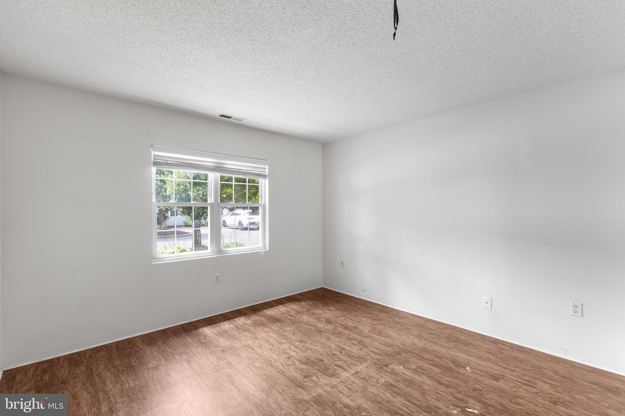 9821 KEYSER POINT ROAD Unit: 8D1