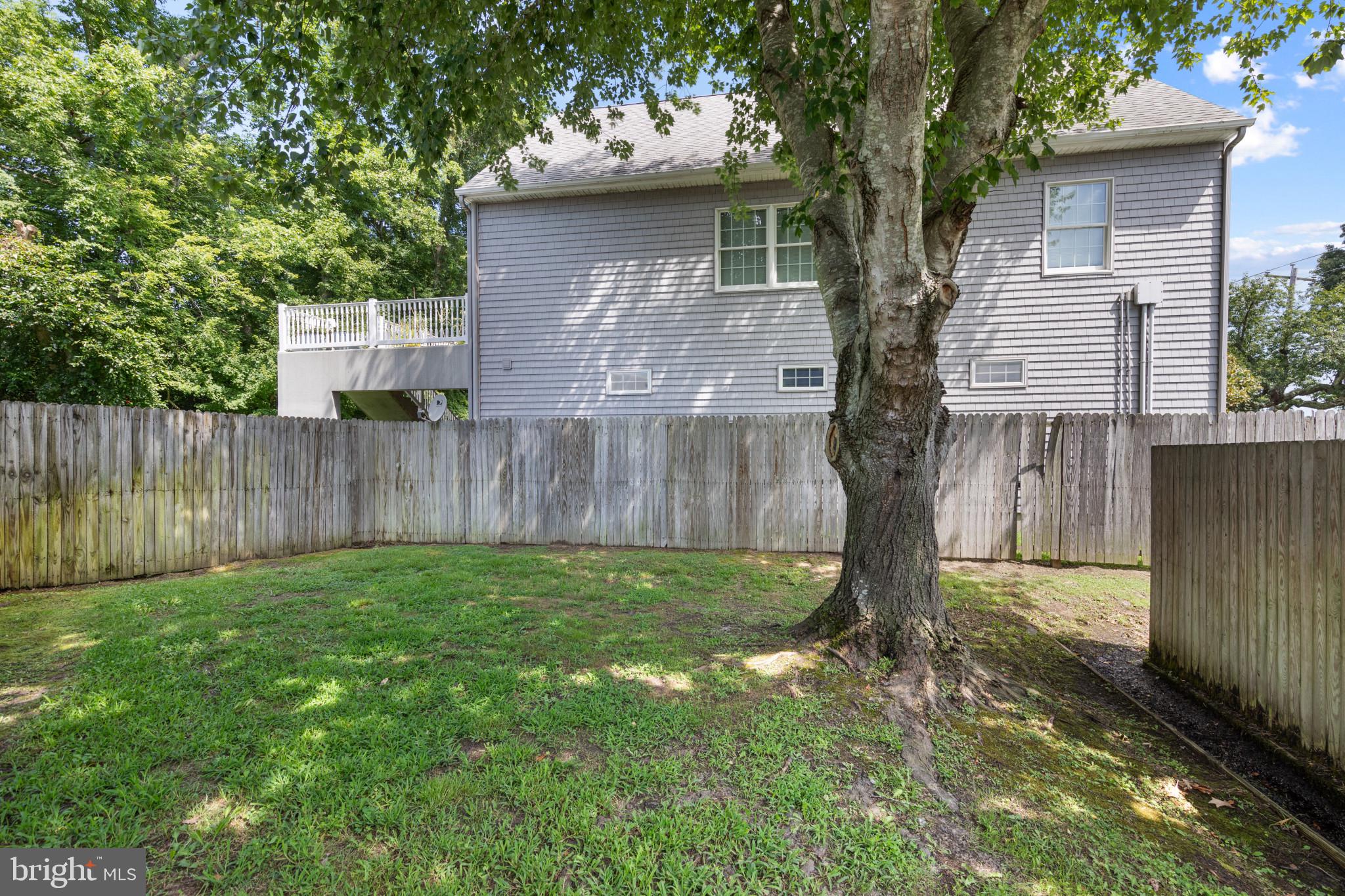 9821 KEYSER POINT ROAD Unit: 8D1