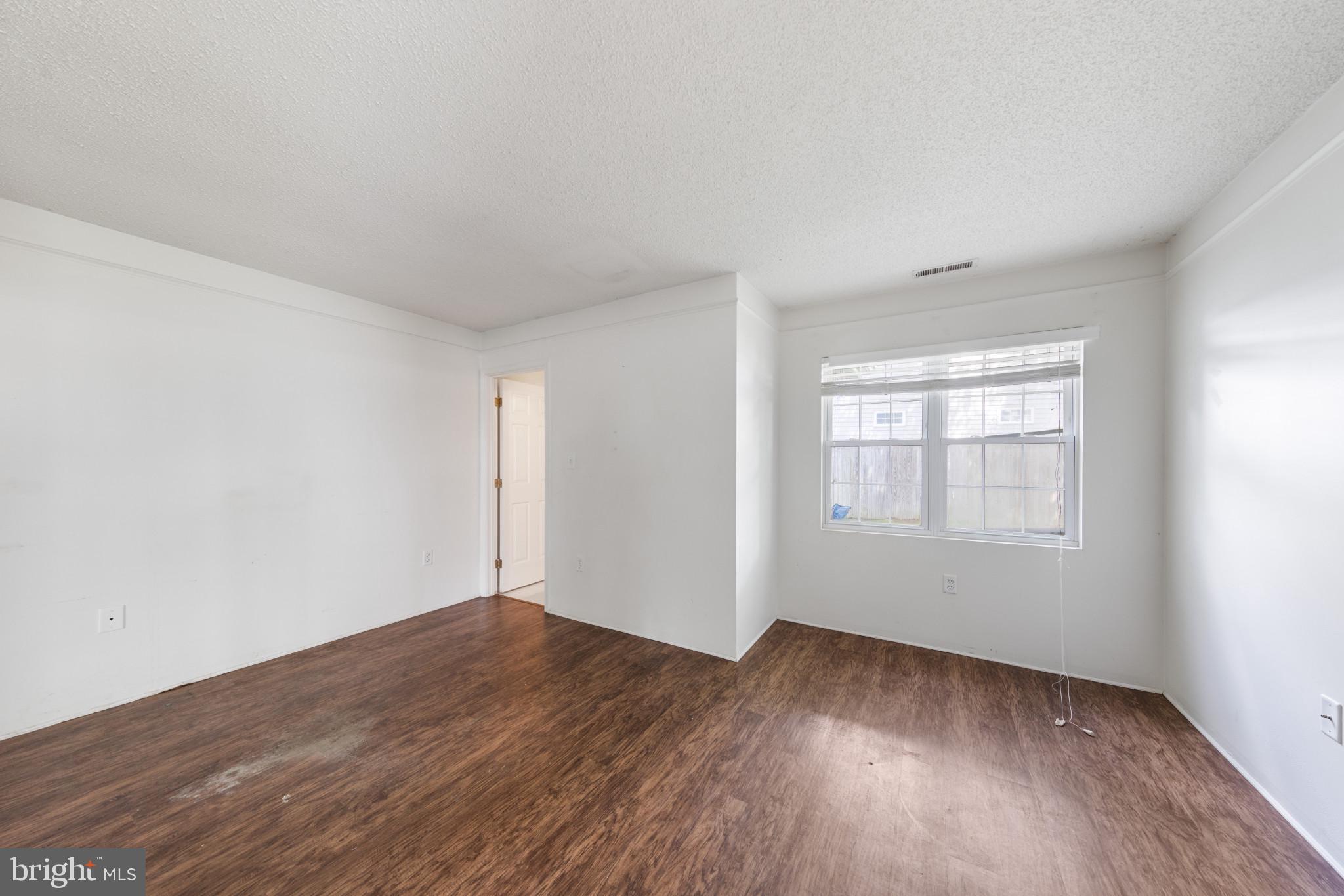 9821 KEYSER POINT ROAD Unit: 8D1