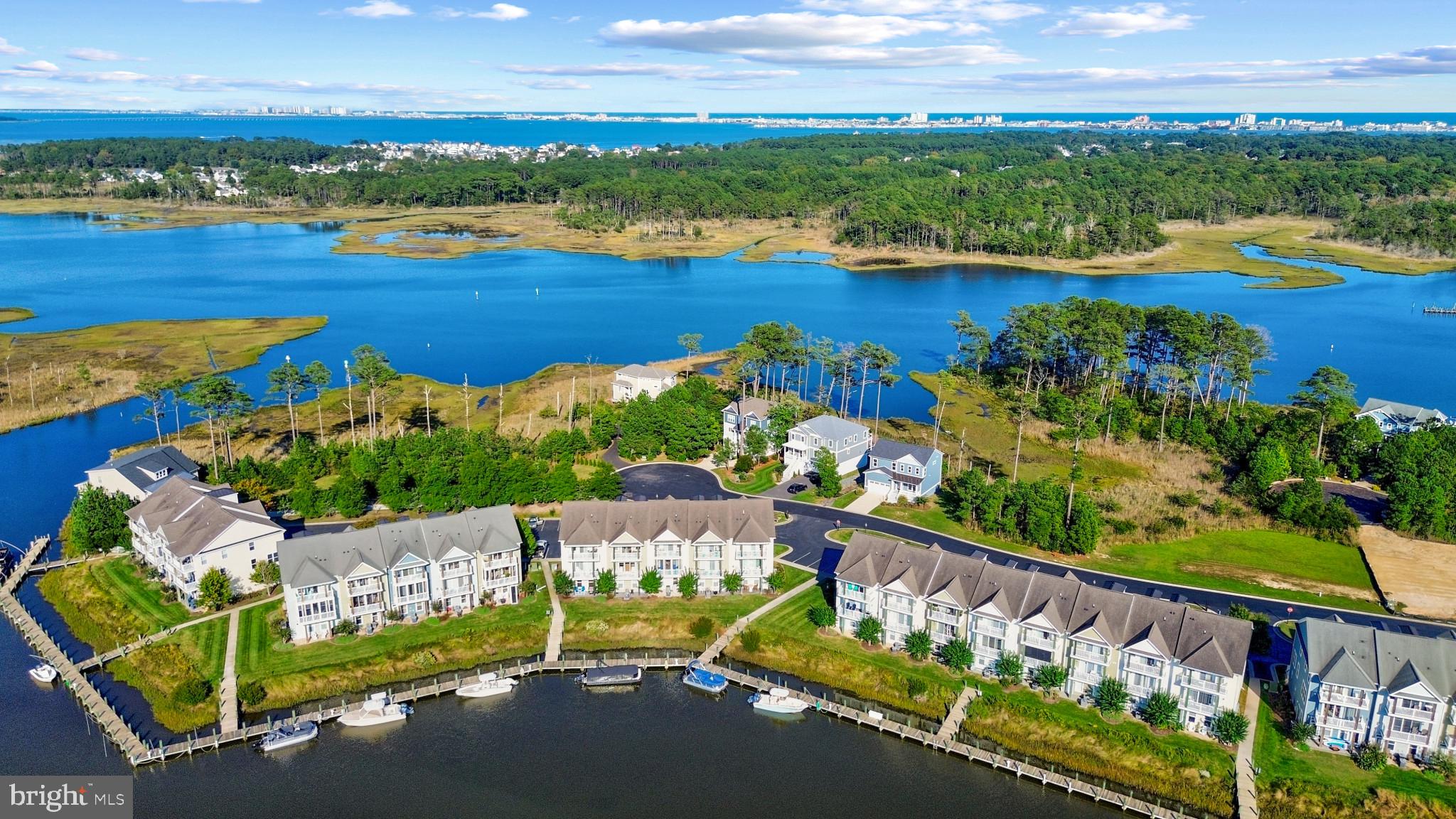 10900 Holystone LANE Unit: 304