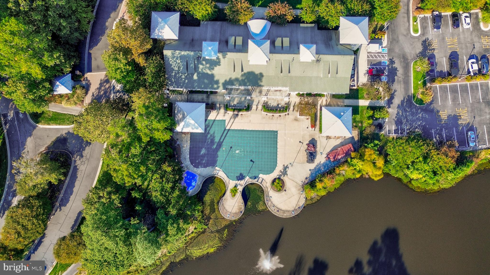 10900 Holystone LANE Unit: 304