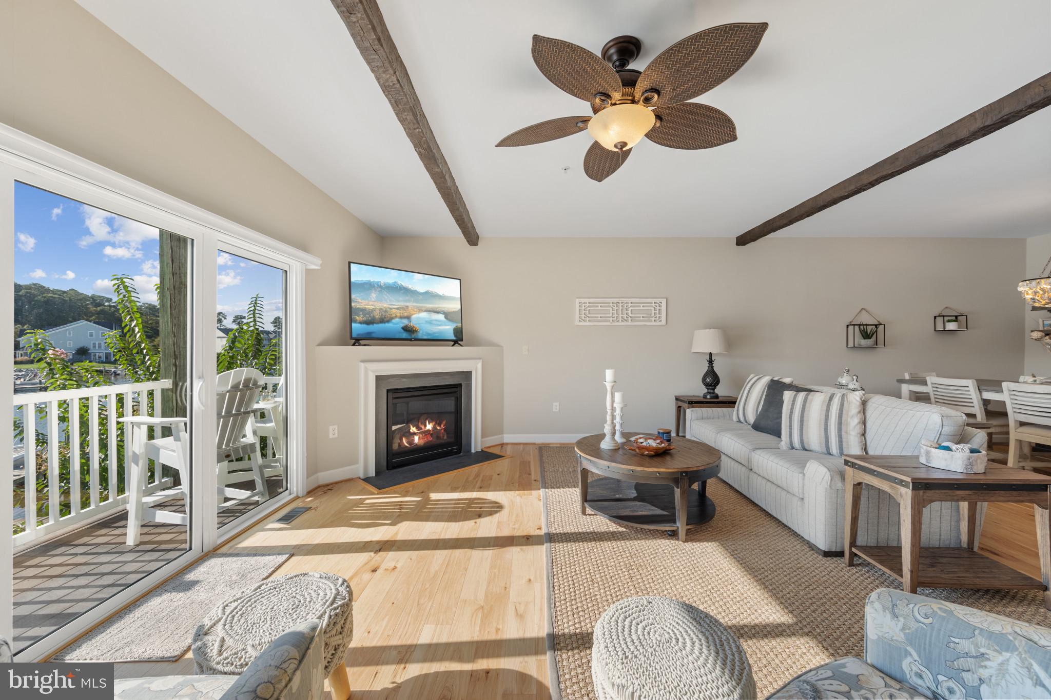 10900 Holystone LANE Unit: 304