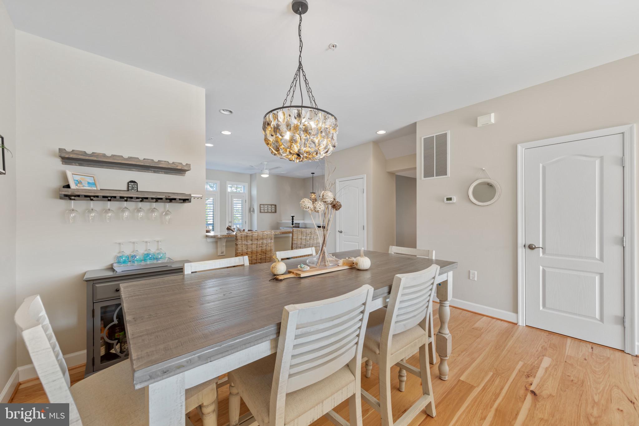 10900 Holystone LANE Unit: 304