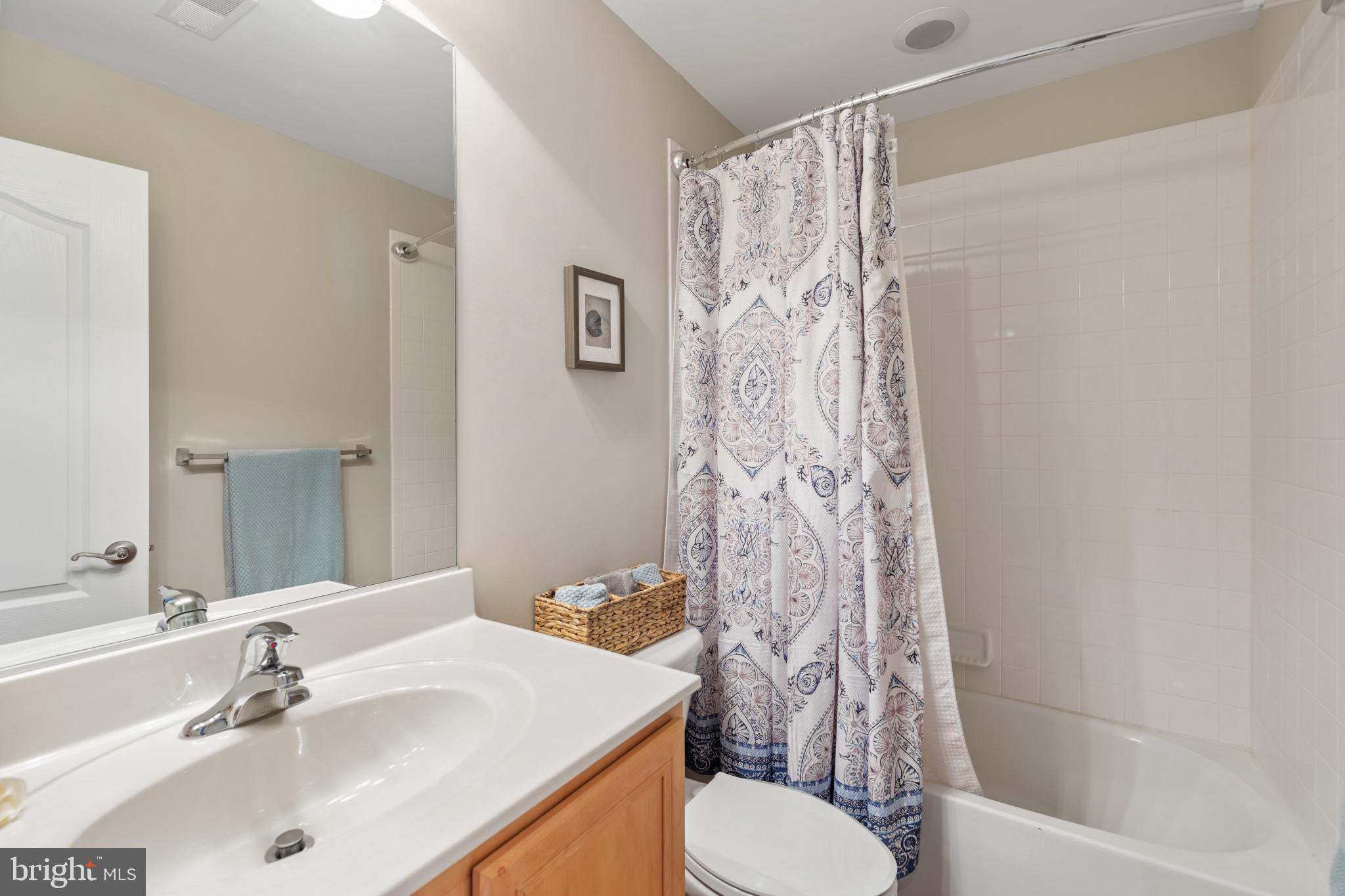 10900 Holystone LANE Unit: 304