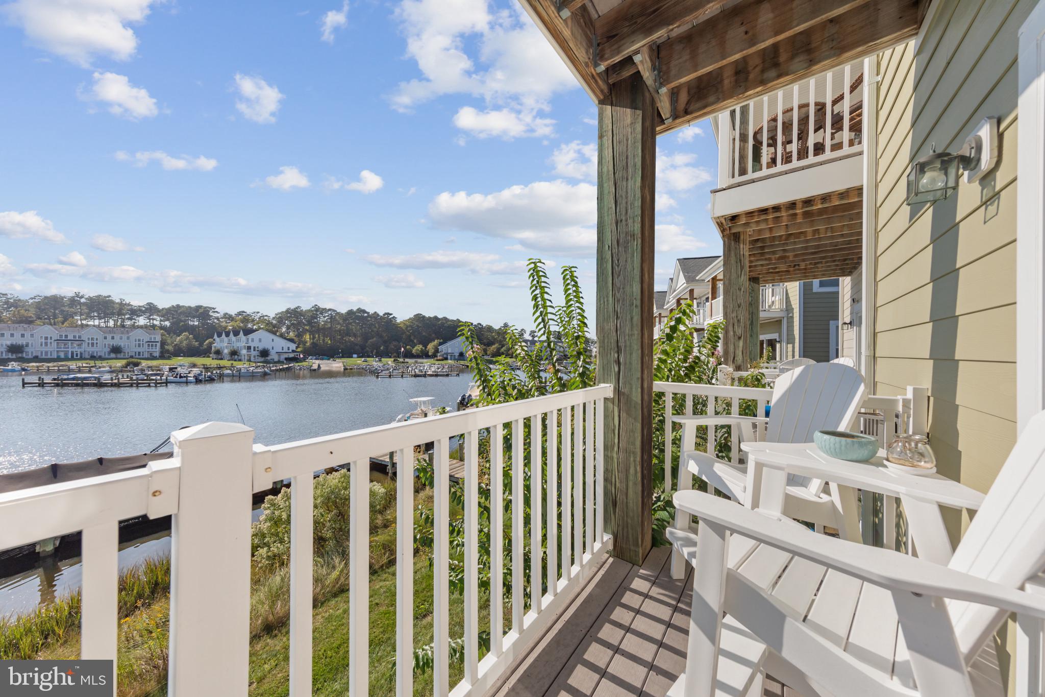 10900 Holystone LANE Unit: 304