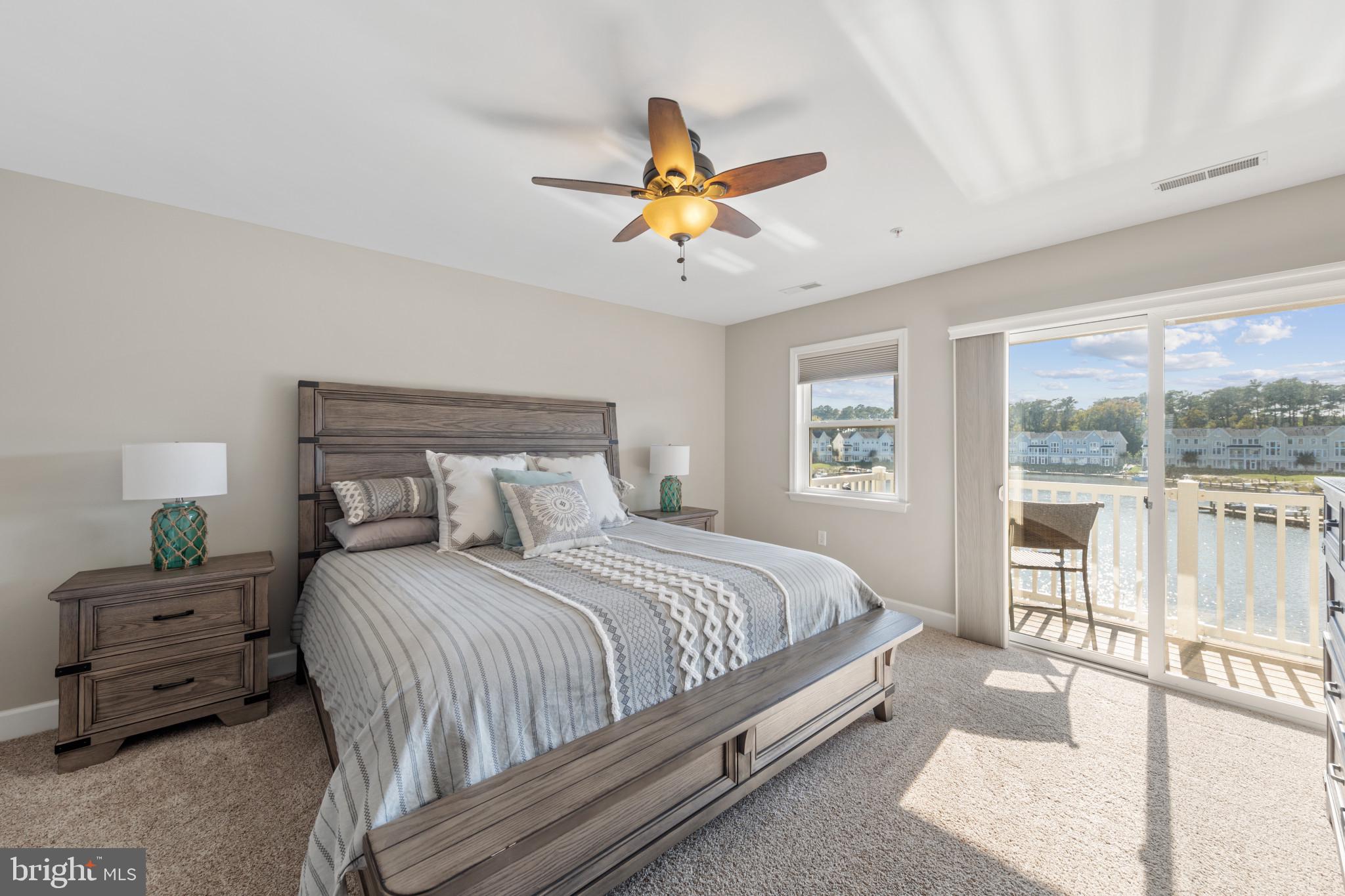 10900 Holystone LANE Unit: 304