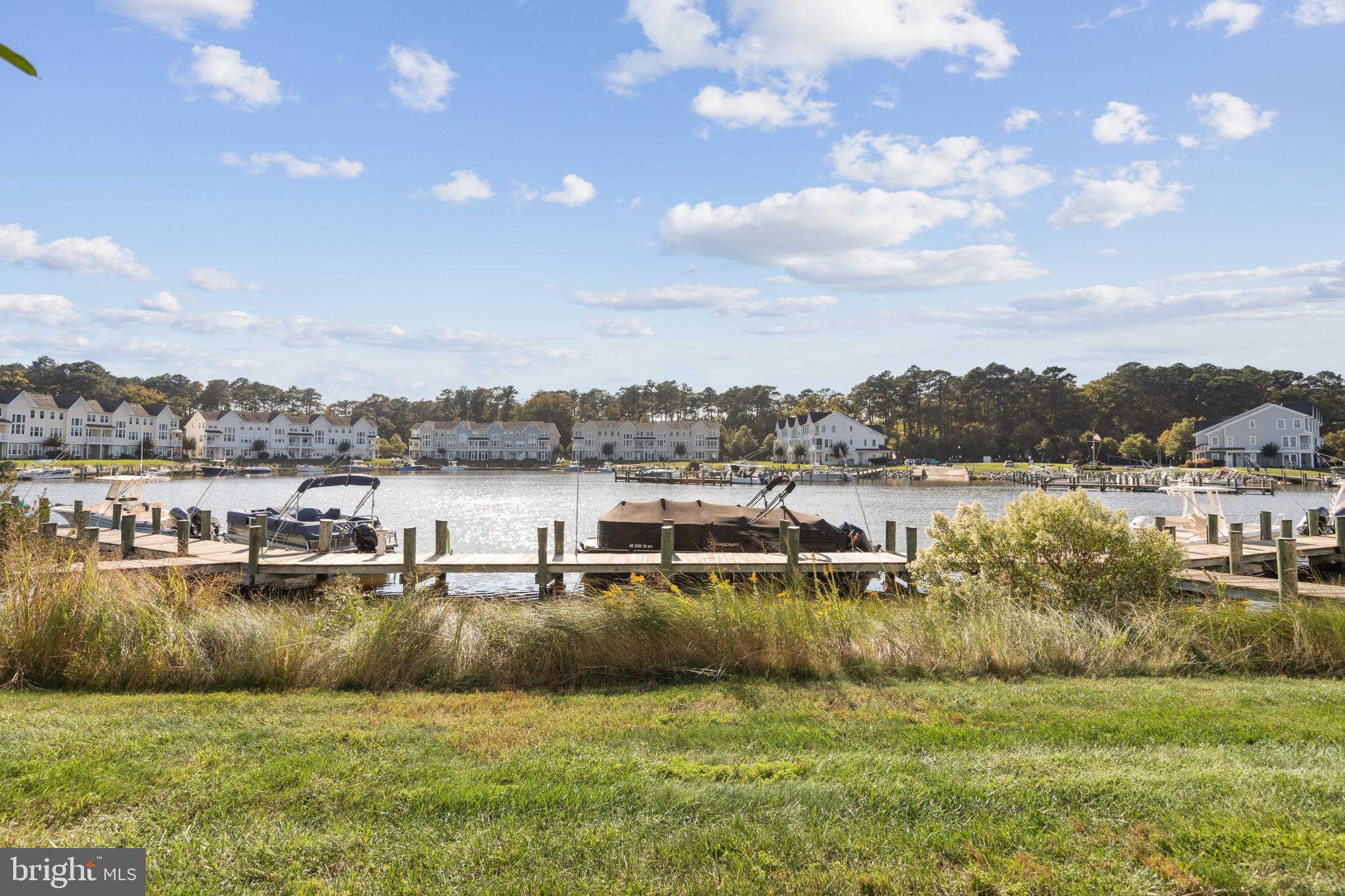 10900 Holystone LANE Unit: 304