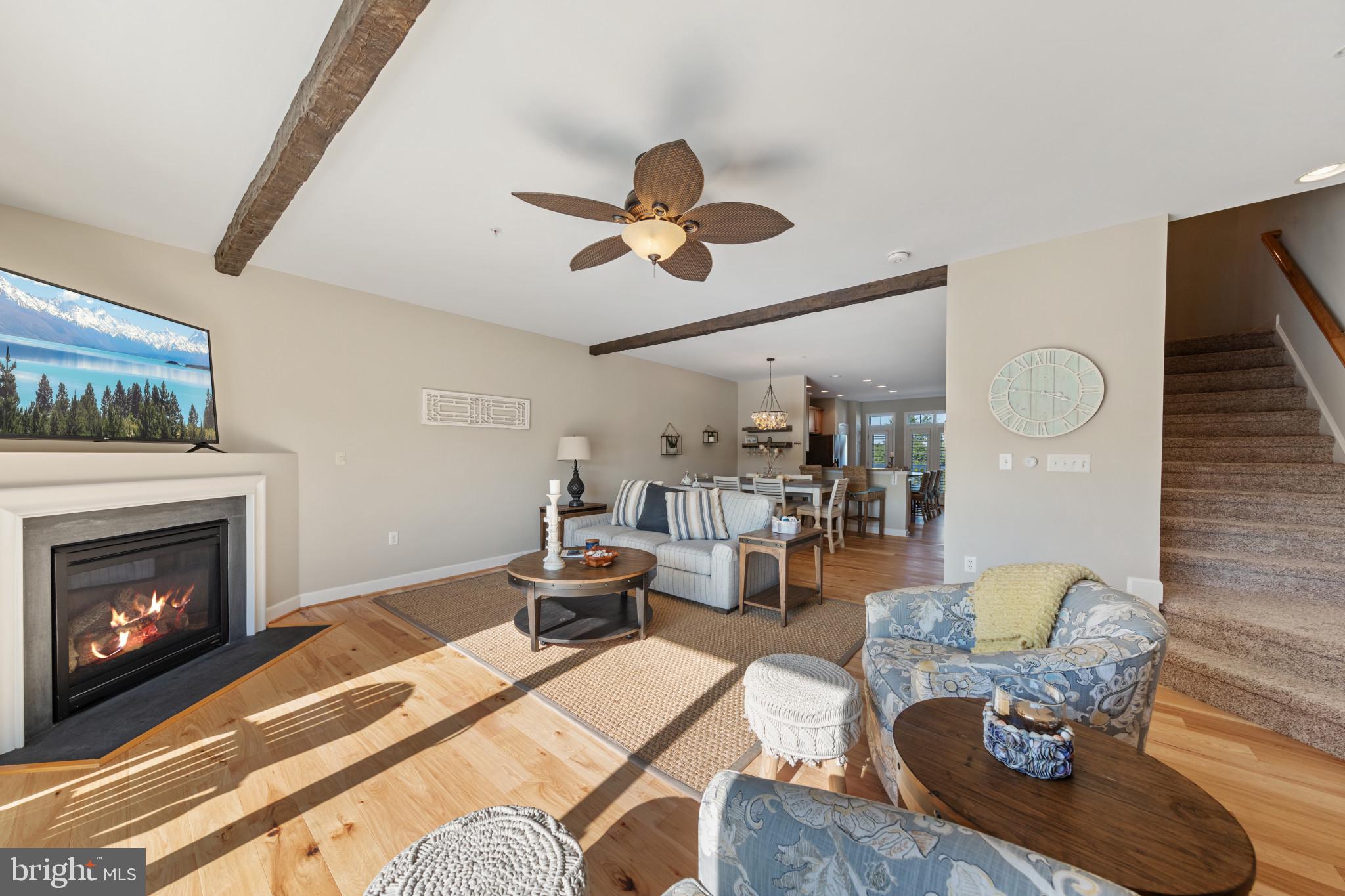 10900 Holystone LANE Unit: 304