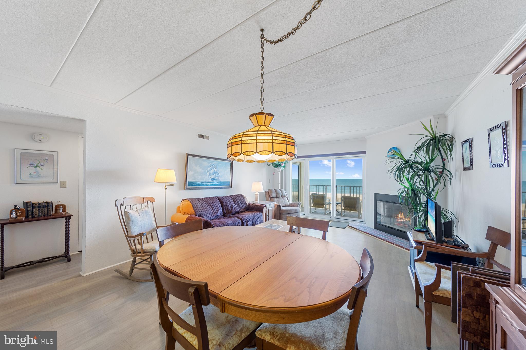 6007 Atlantic AVENUE Unit: 302