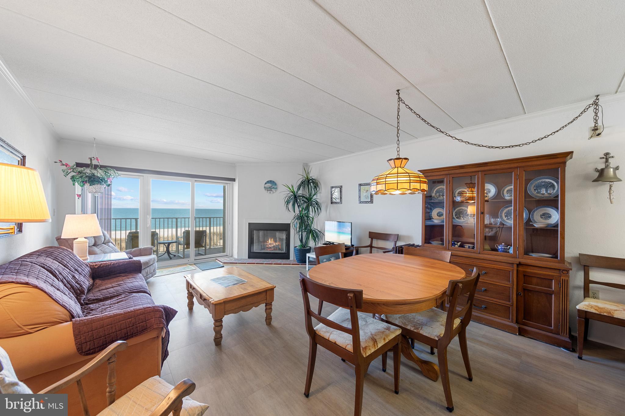 6007 Atlantic AVENUE Unit: 302