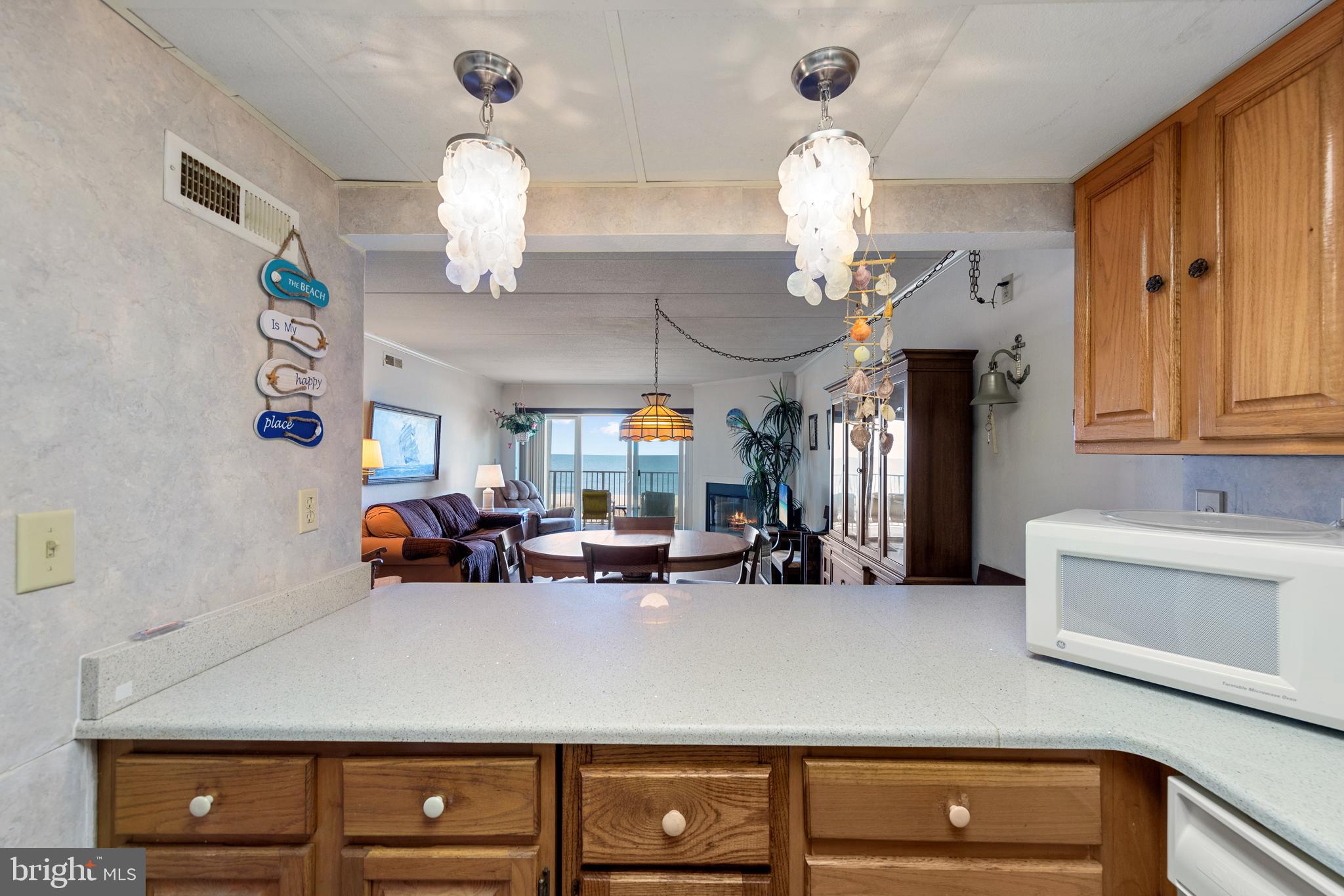 6007 Atlantic AVENUE Unit: 302