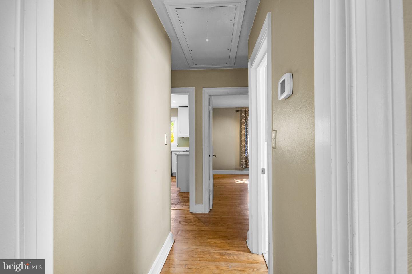 907 Walnut St