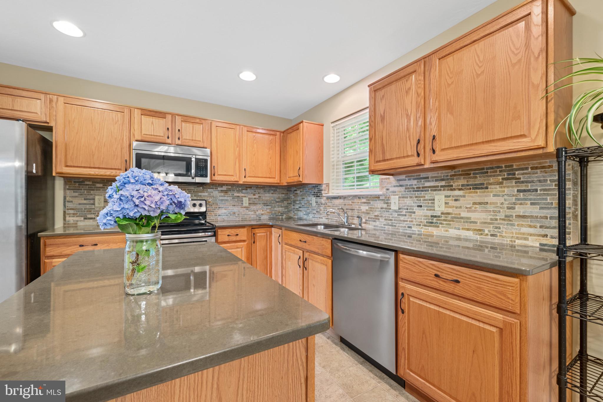 1846 Falcon Lane #92