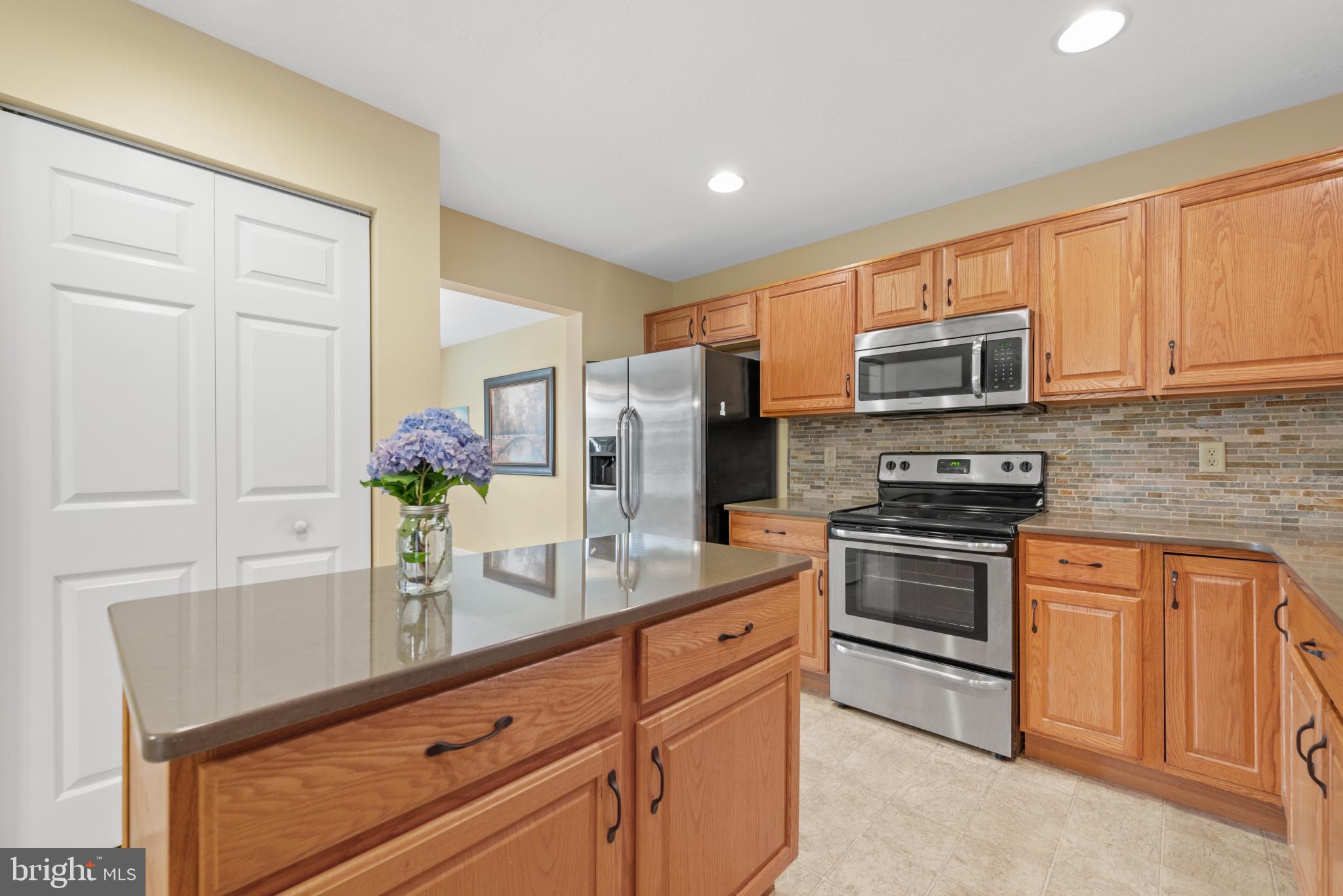 1846 Falcon Lane #92