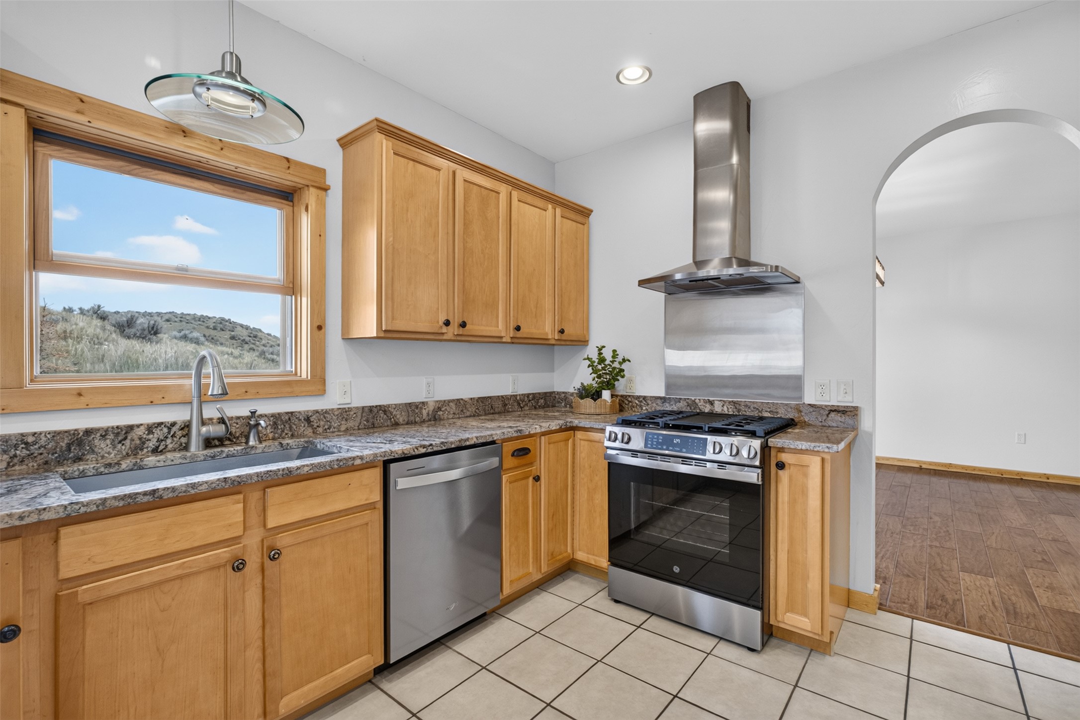 160 Hilltop Vista Loop