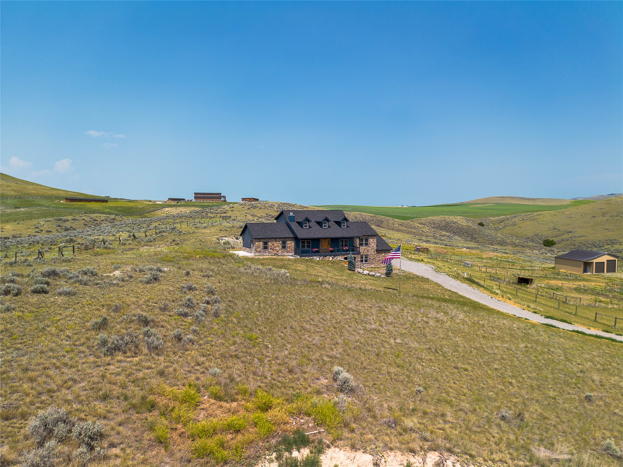160 Hilltop Vista Loop