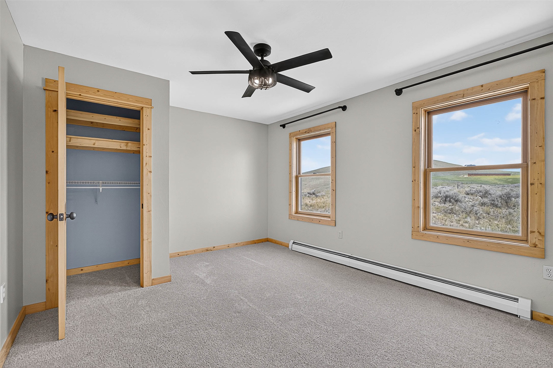 160 Hilltop Vista Loop